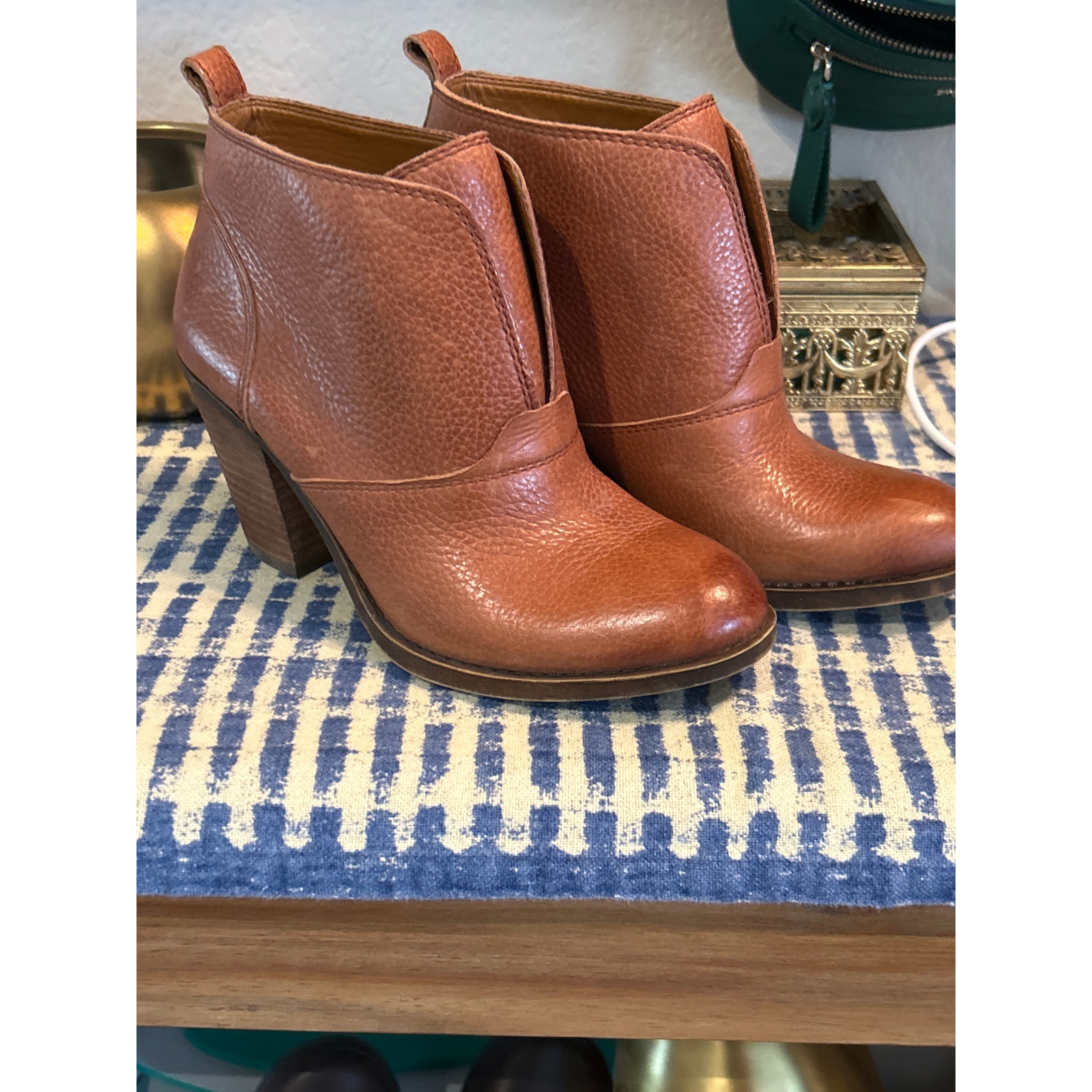 Lucky Brand Ehllen Leather Booties