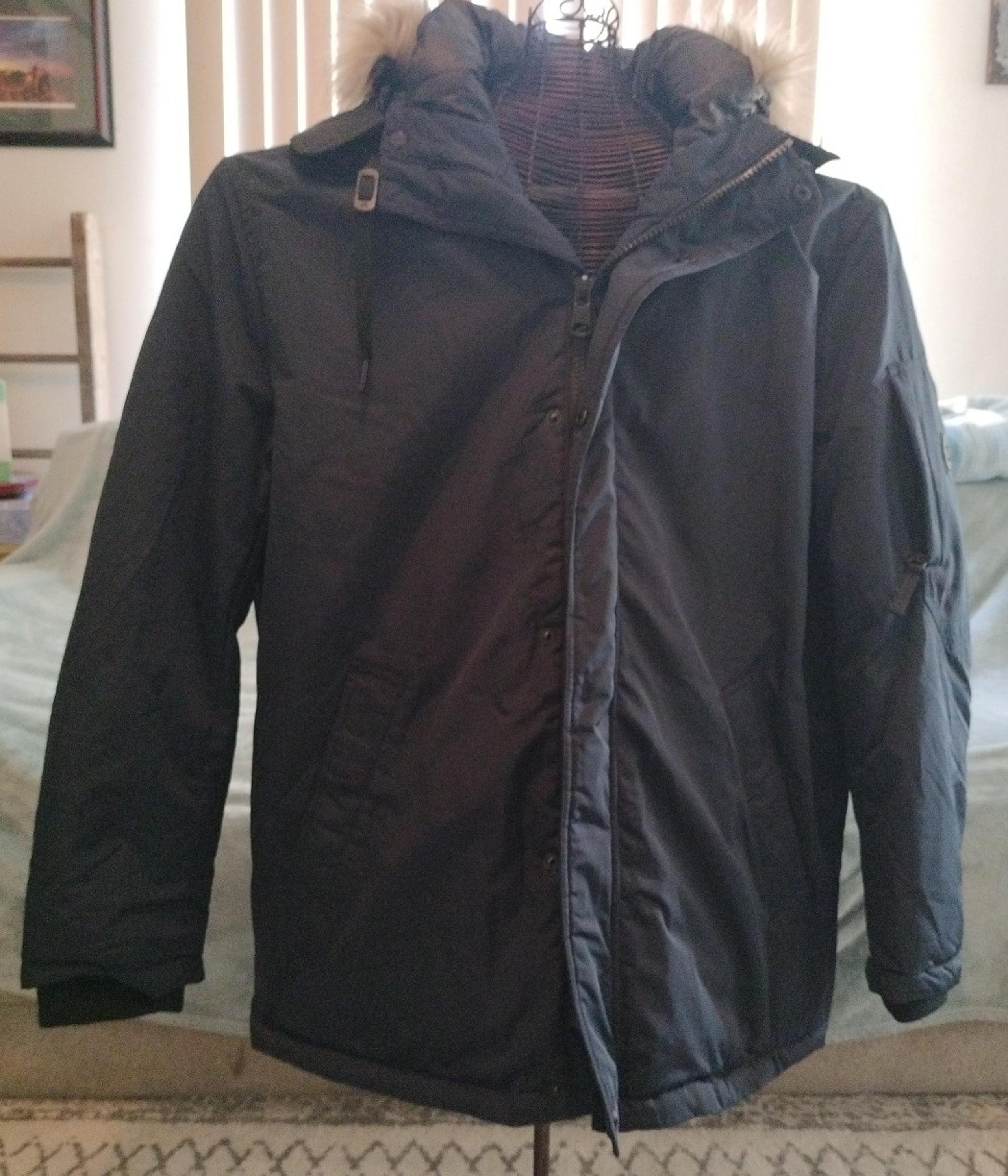 Men's Calvin Klein Black Lined Hooded Faux Fur Puffer Coat Jacket. Size 2XL