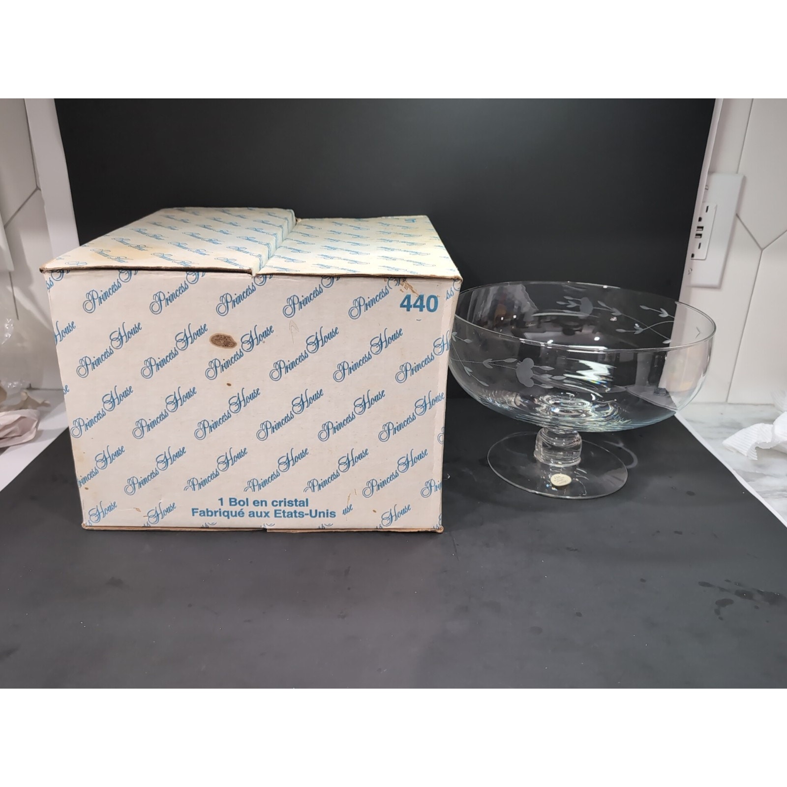 Princess House Heritage Bowl, Large Pedestal Bowl, Footed Centerpiece Bowl, #440