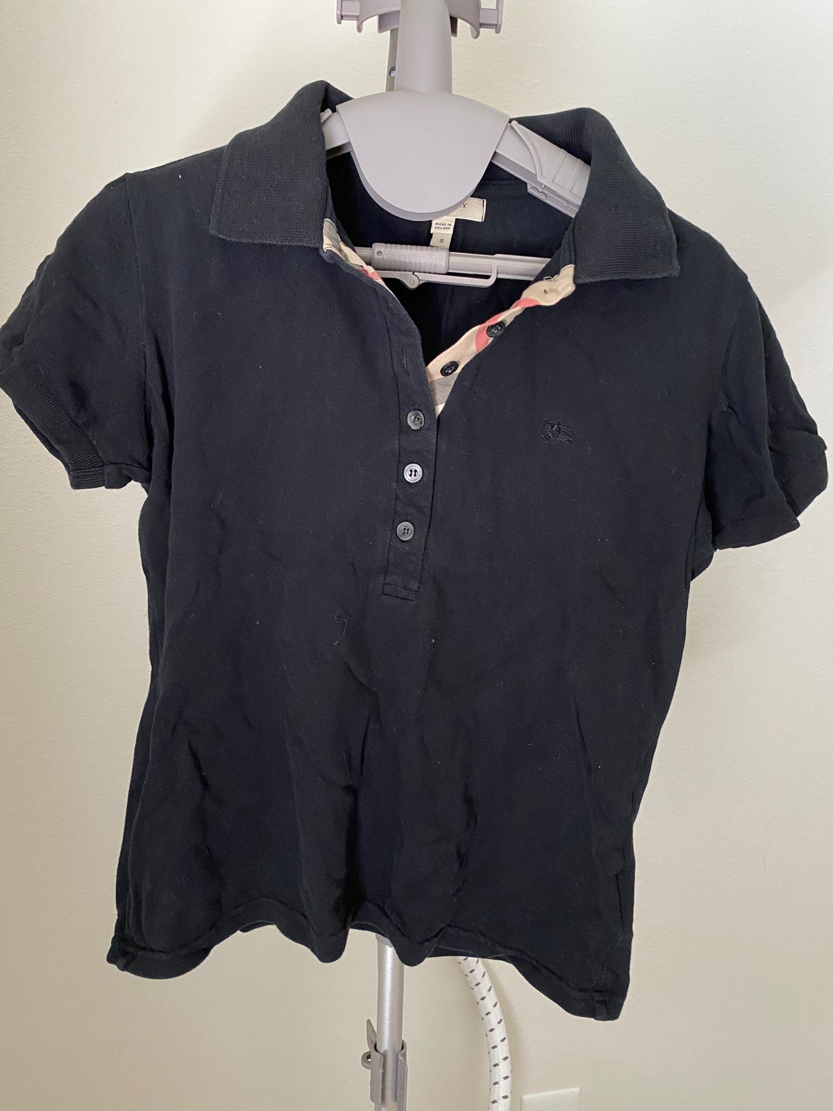 Burberry black polo shirt