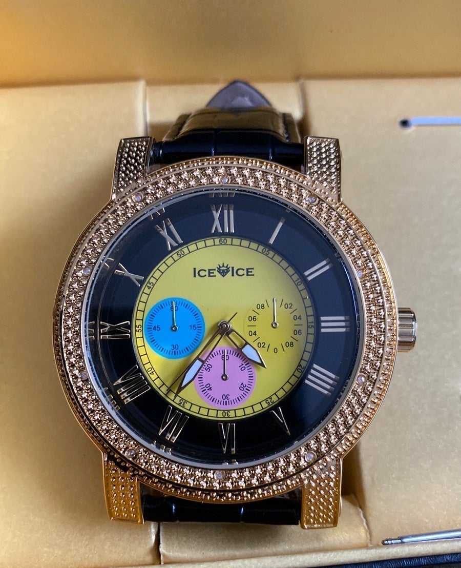 Brand new Ice Ice Torpedo Genuine Diamonds Bezel Large Face Men’s Watch. Nice!!!
