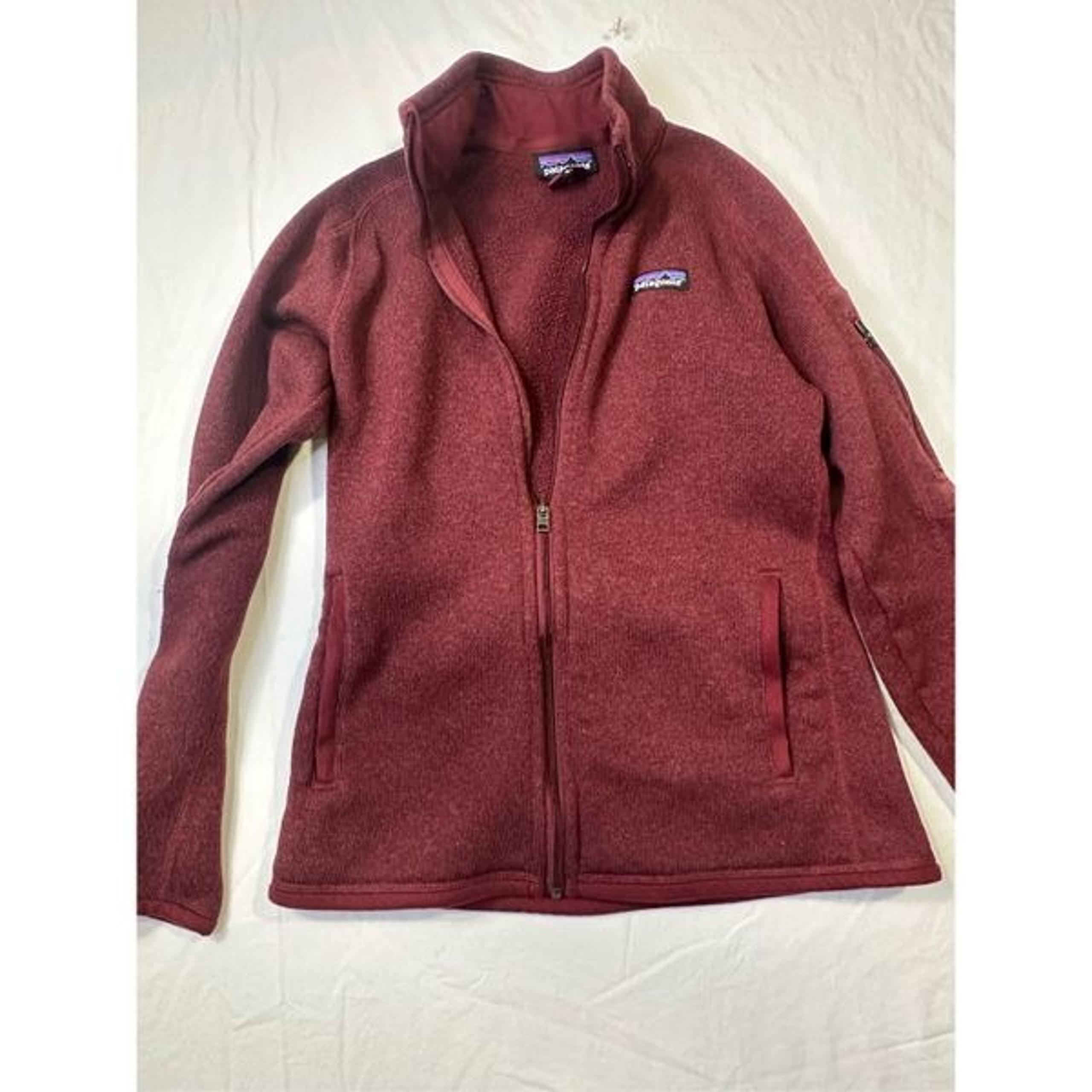 Patagonia full zipper better sweater, size small