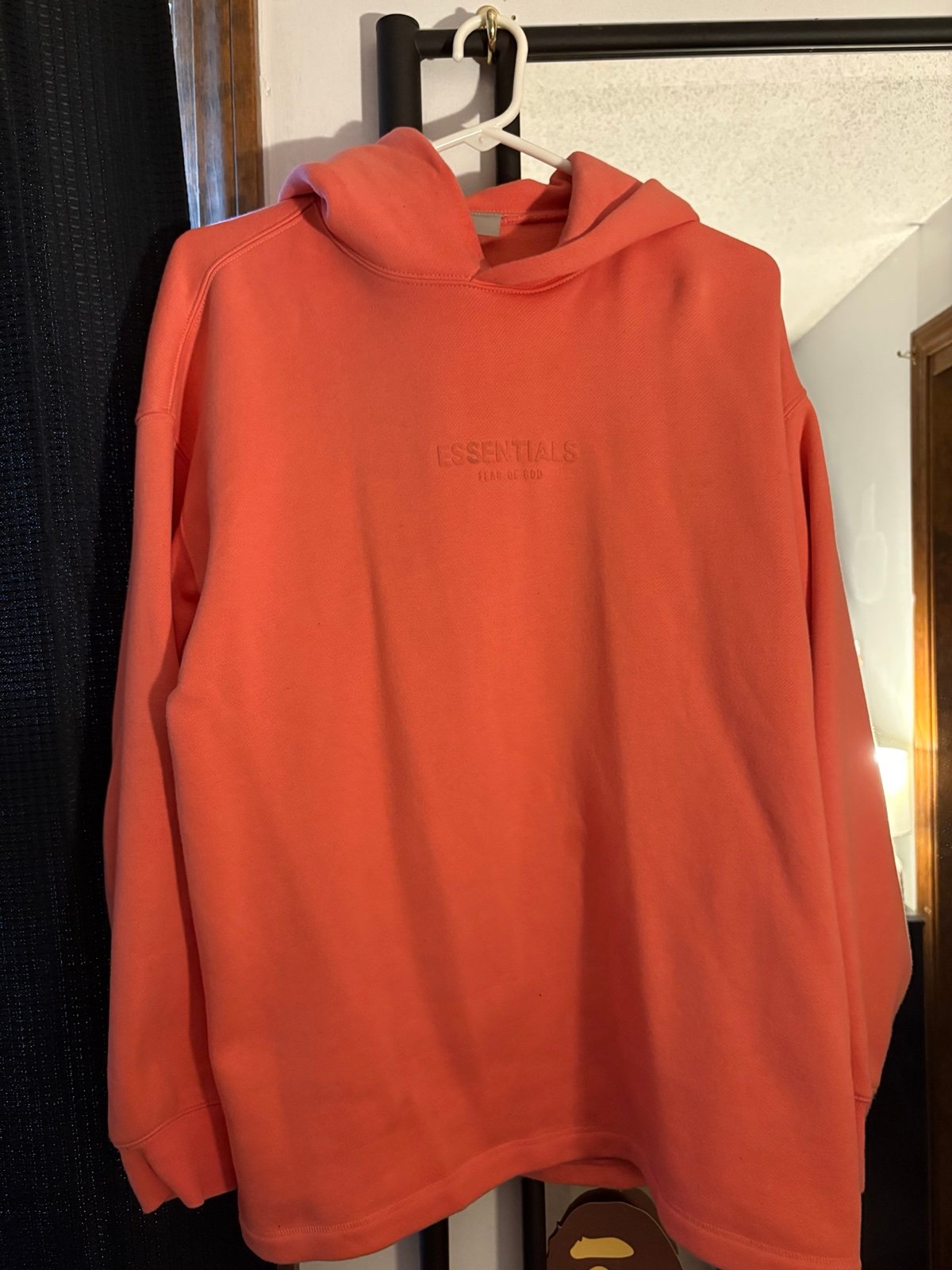 Relaxed Coral Essentials Hoodie