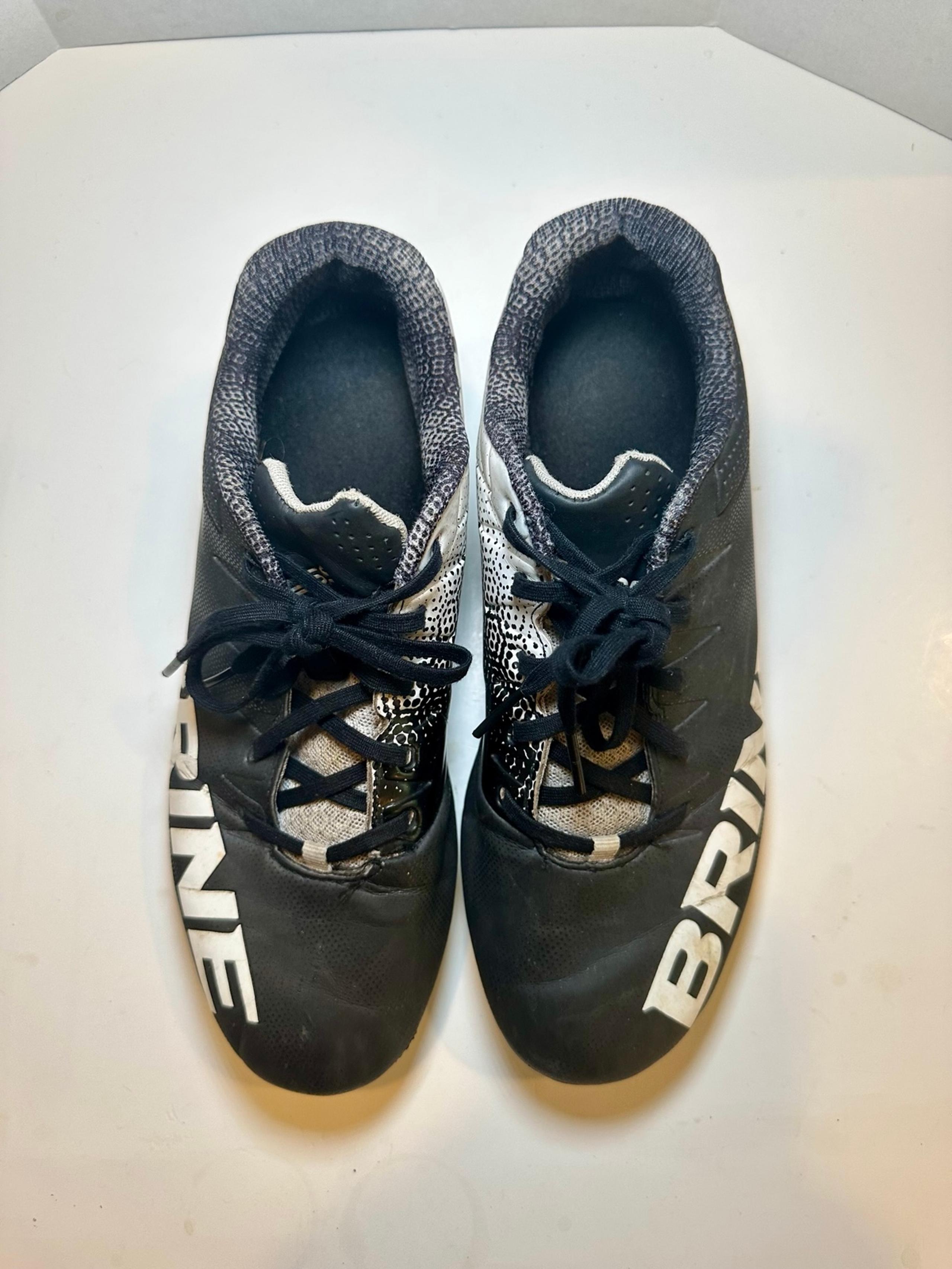 Brine Empress 2.0 Black and White Turf Shoes Size 8.5 (EMPR2TBK)