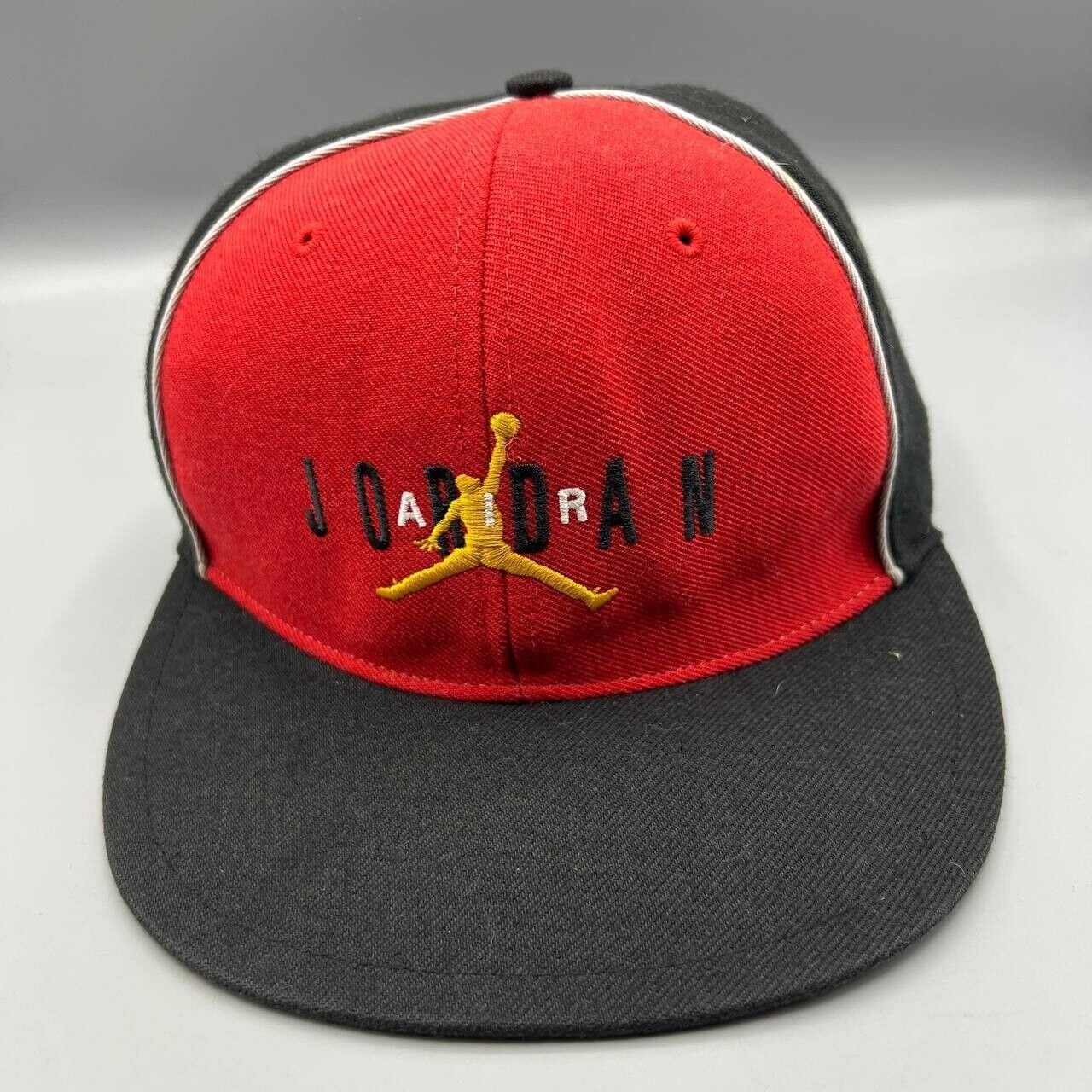 Air Jordan Hat Men 7 3/8 Black Red Embroidered Logo Jumpman Fitted Cap