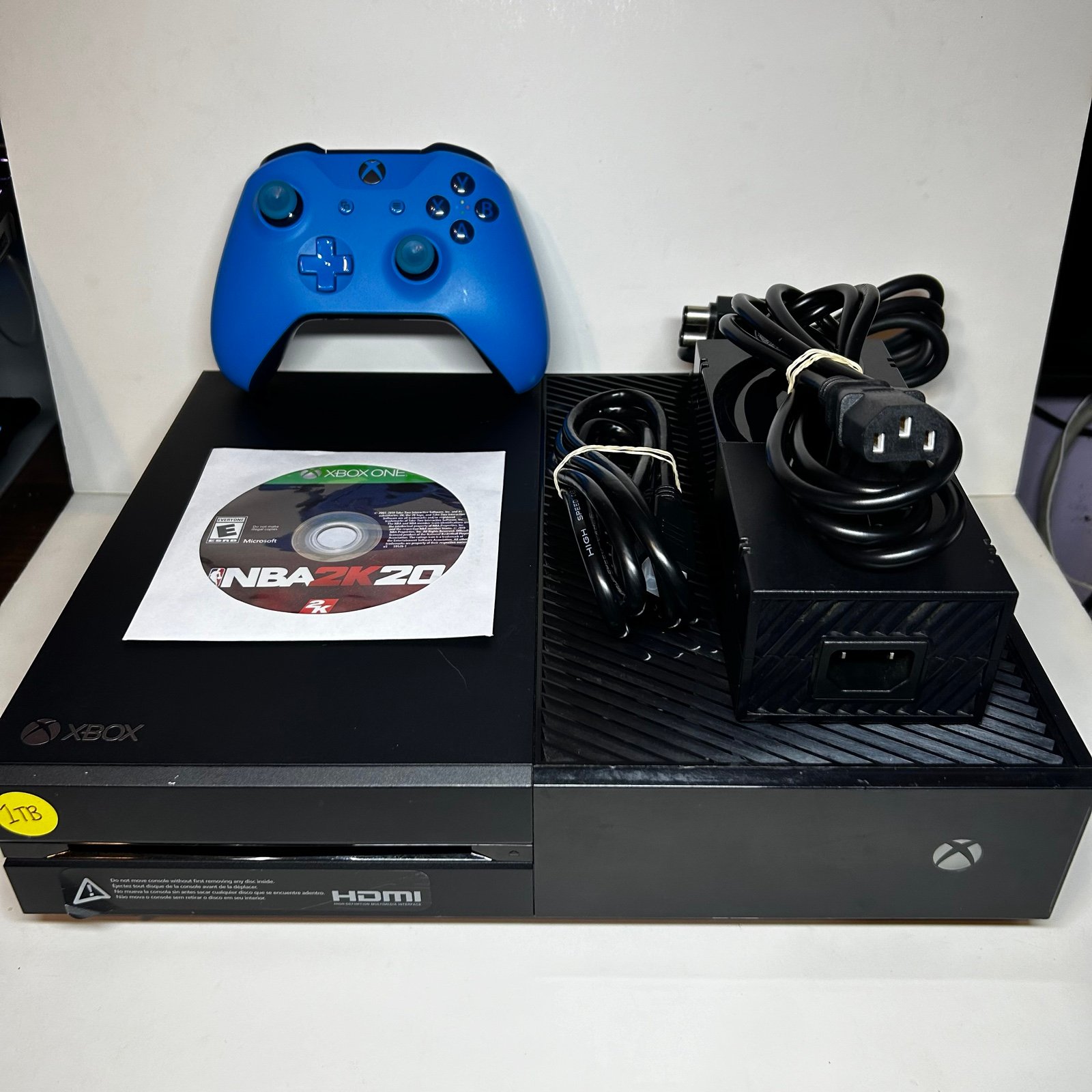 Microsoft Xbox One Black Console 1540 1TB, TESTED & WORKING! NBA 2K20
