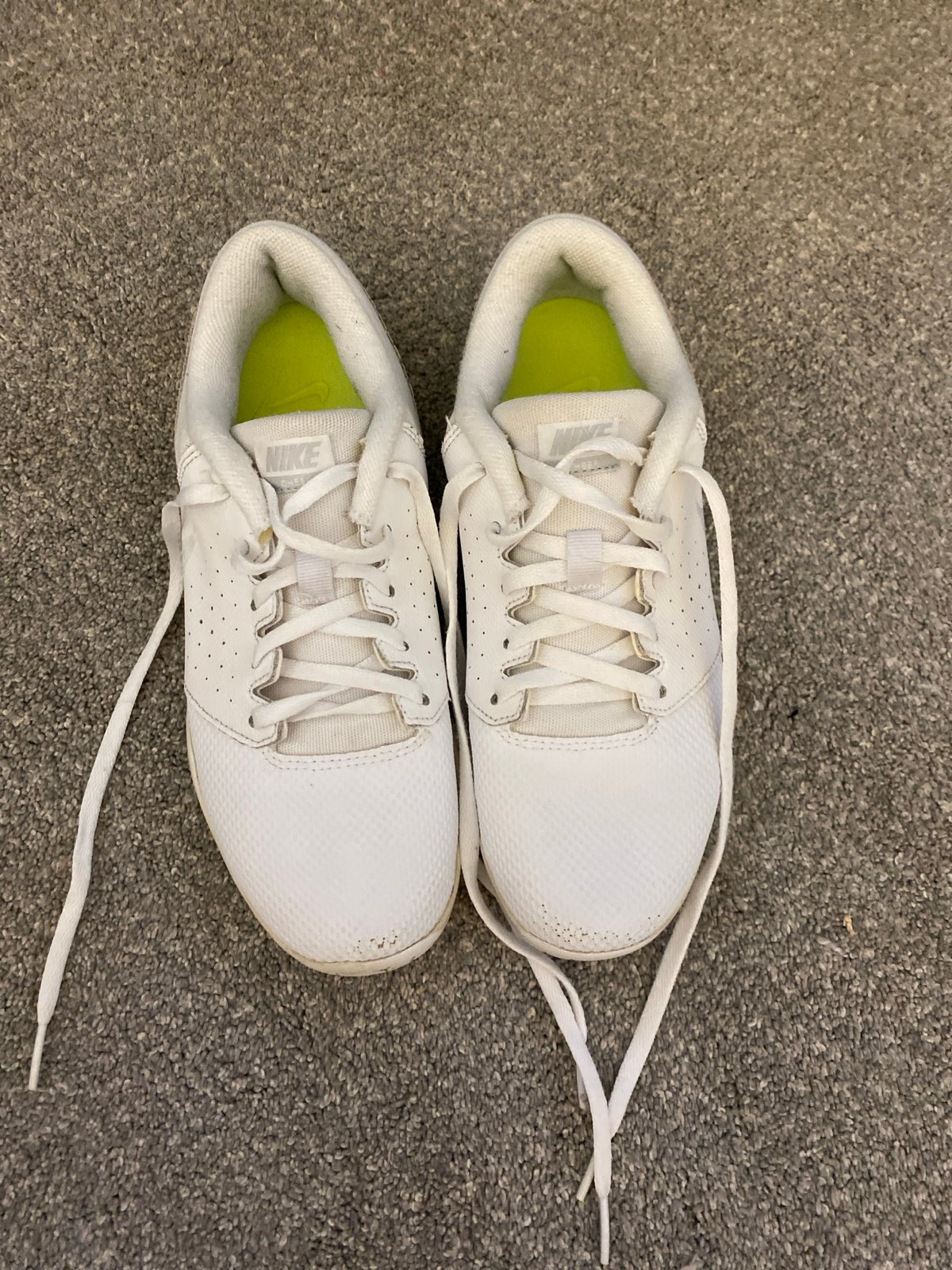 Nike cheer shoes