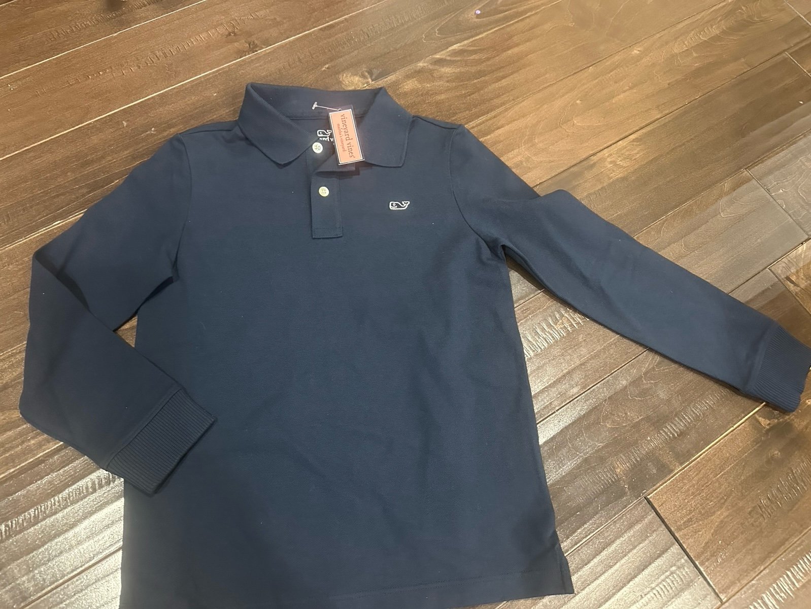 *NWT* Vineyard Vines Edgartown Longsleeve polo size 6