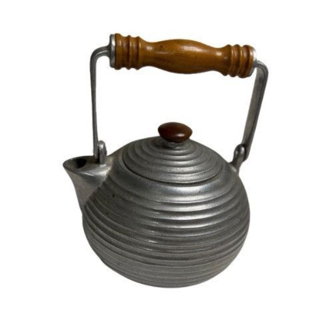Vintage Wilton Armetale MCM Metal Beehive Tea Kettle