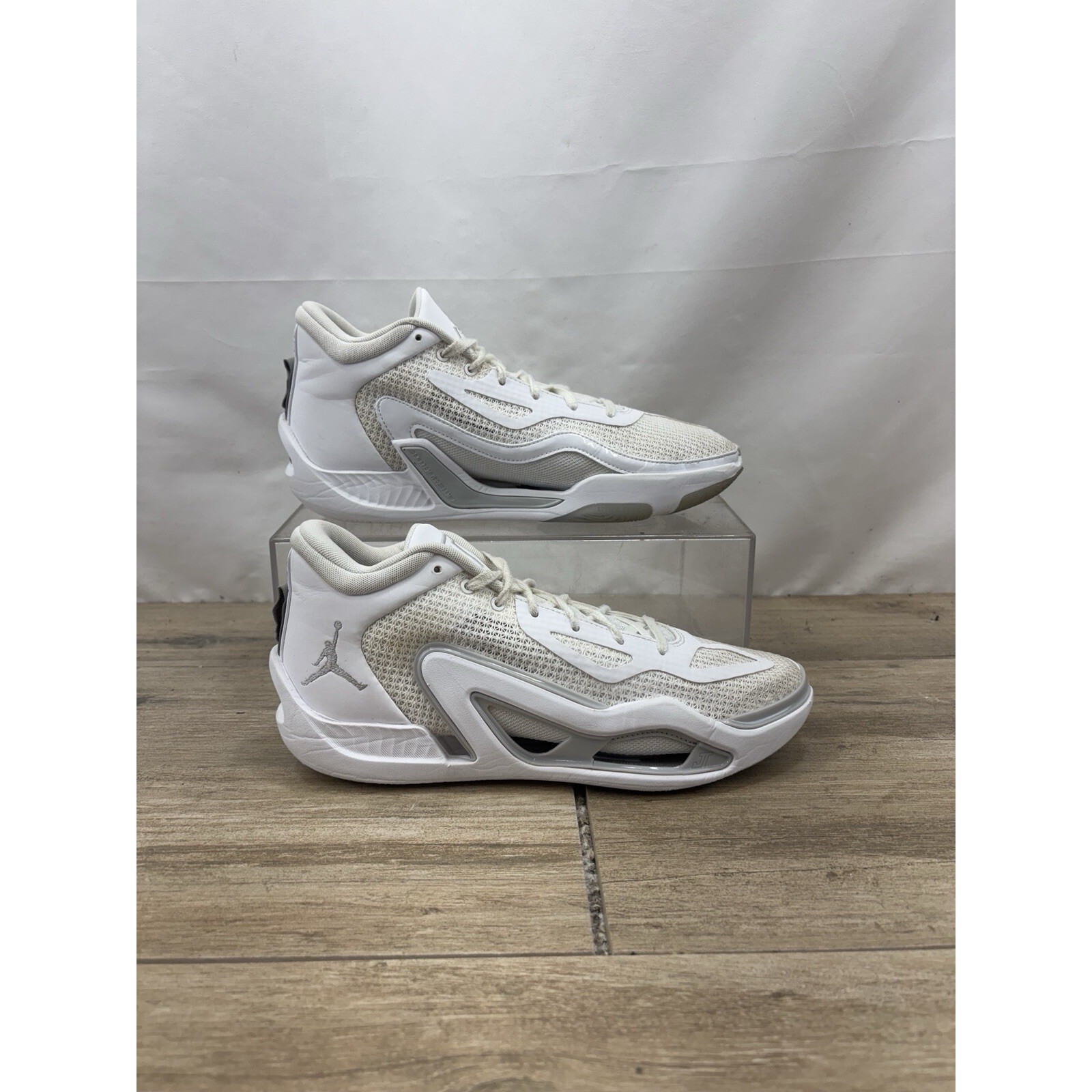 Jordan Tatum Mens Basketball Shoes Sz 8.5 White Pure Money Sneakers FB2863-100