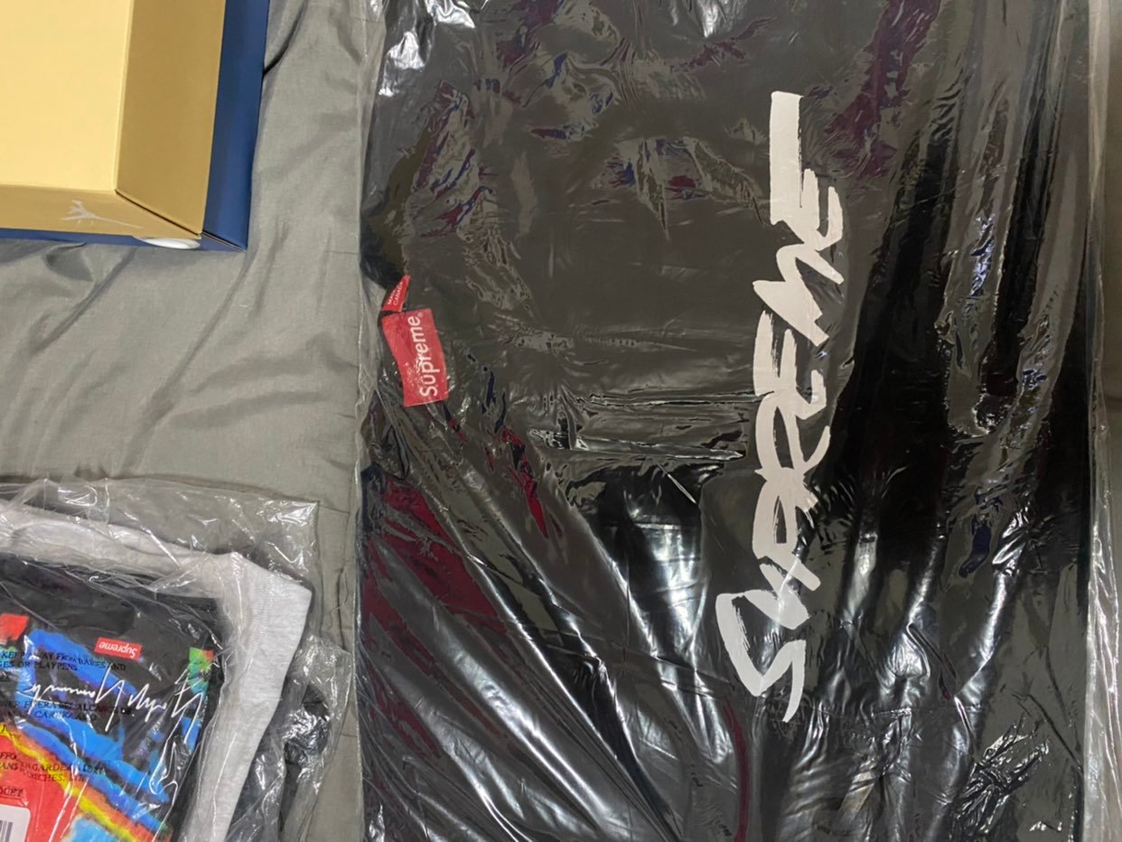 Supreme Futura Crewneck Black Size LG