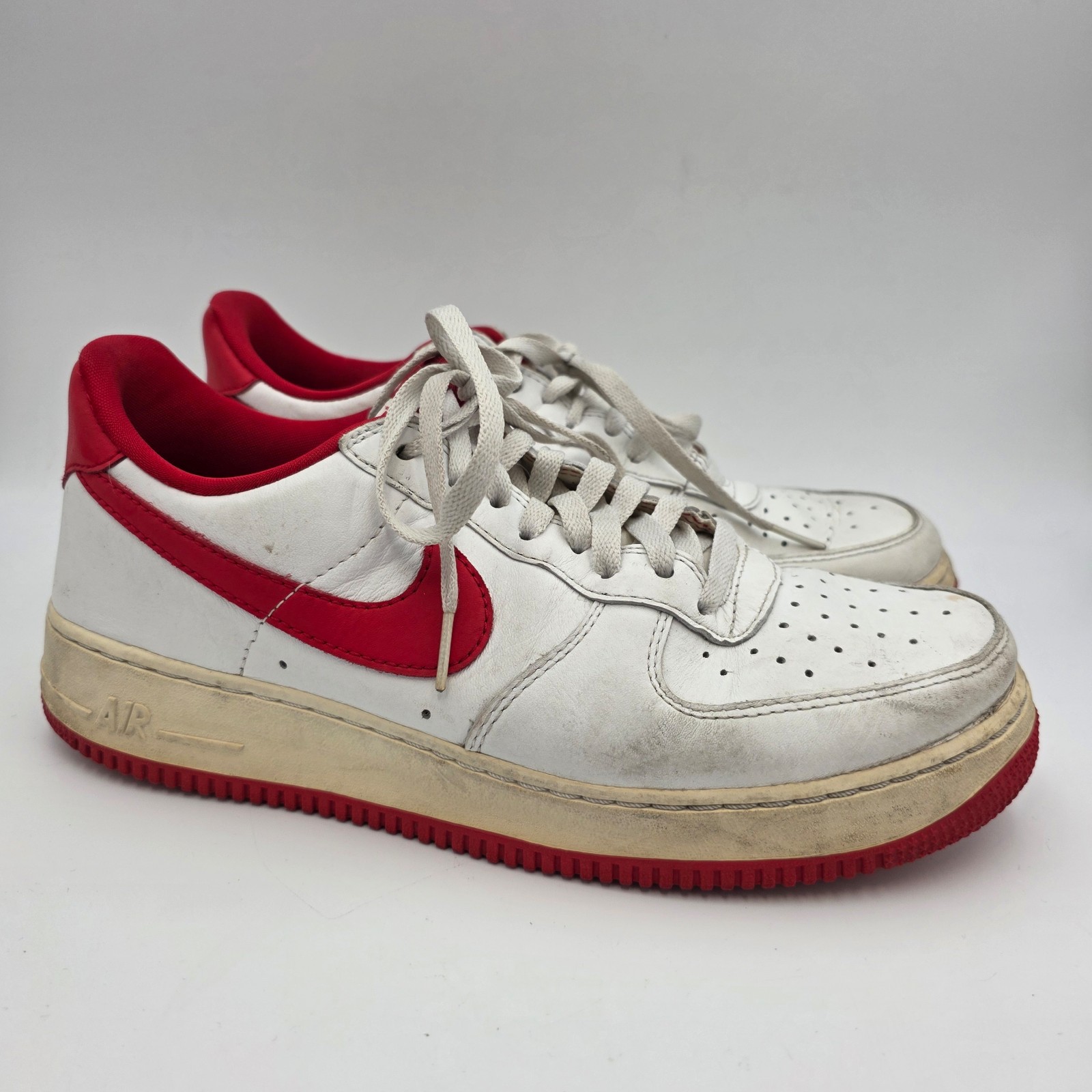 Air Force 1 Low Sneaker Retro CT16 White University Red Men's Size 10 2016