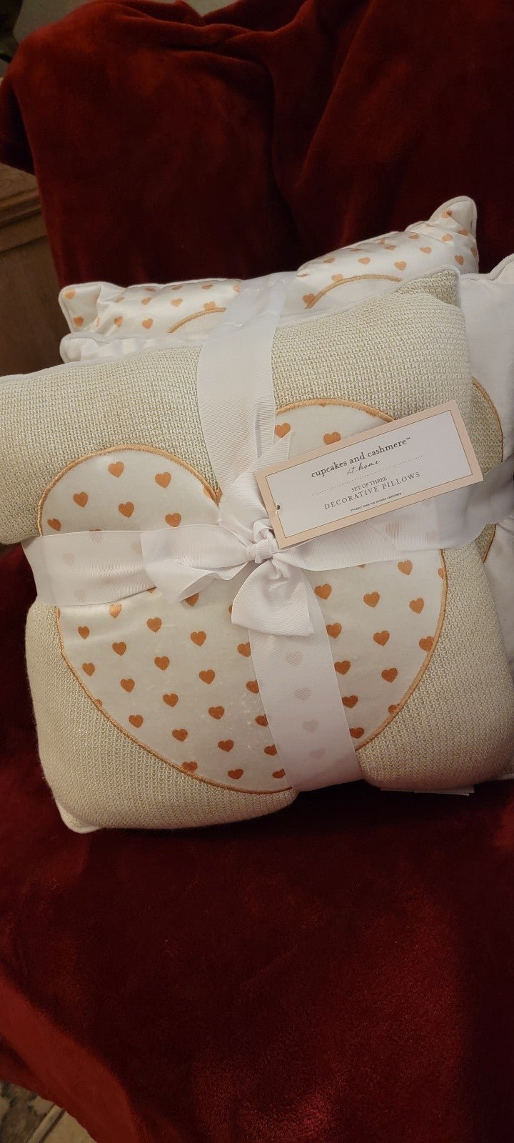 Valentines 3pc cupcake and cashmere velvet heart