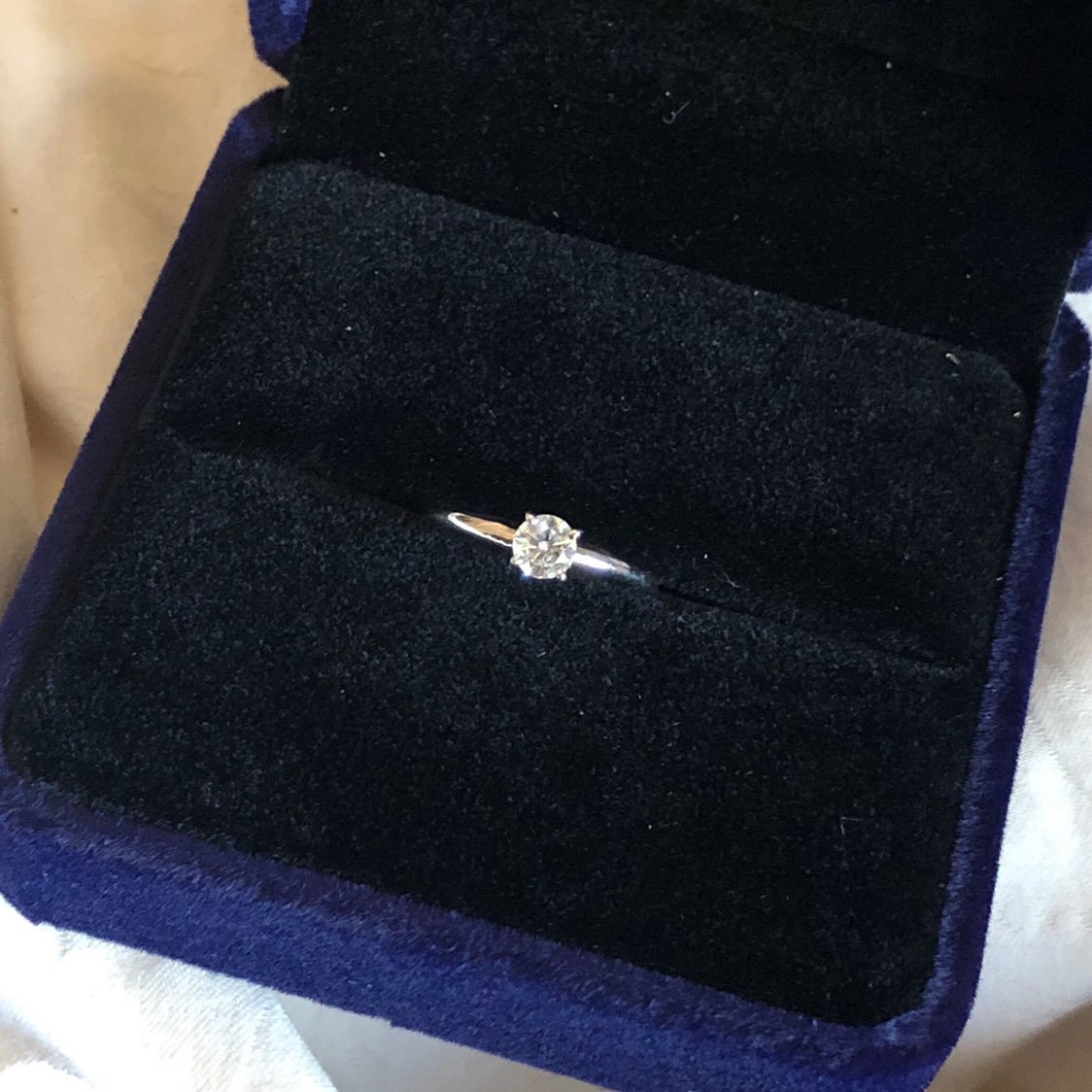 14k White Gold Diamond Ring