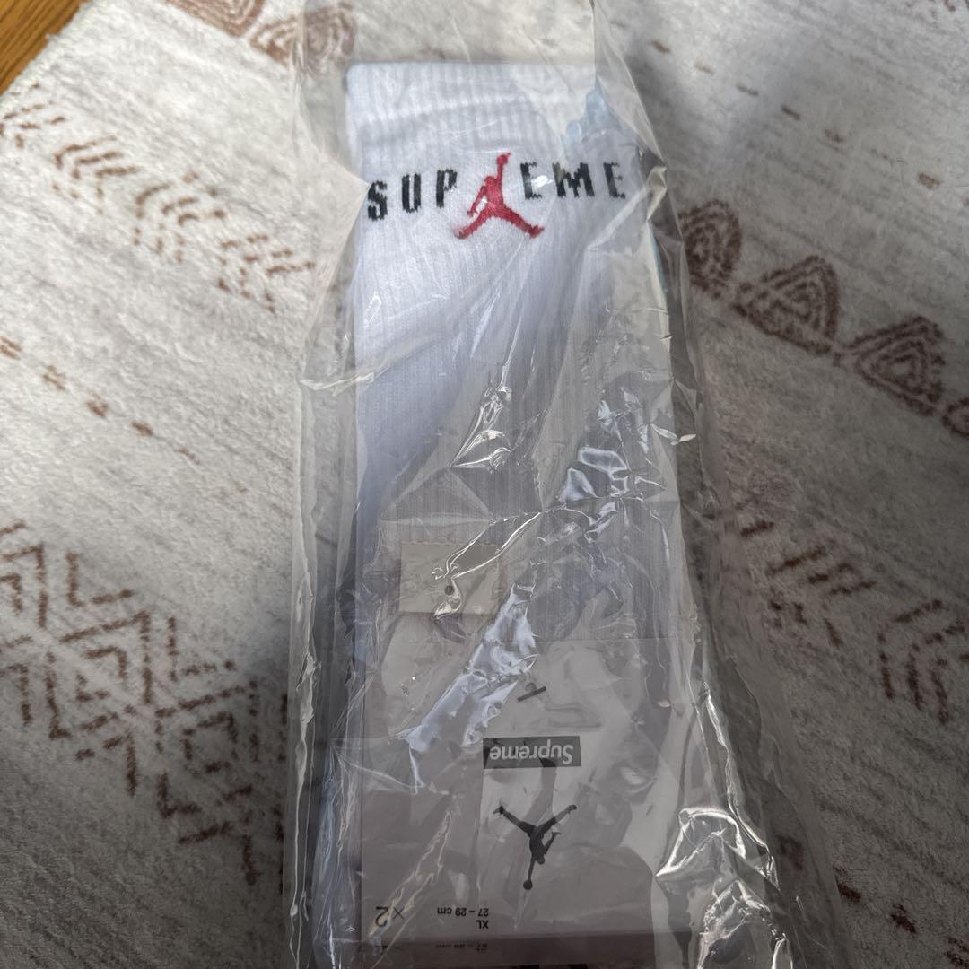 Supreme Jordan White Socks (27-29) - 2 Pairs