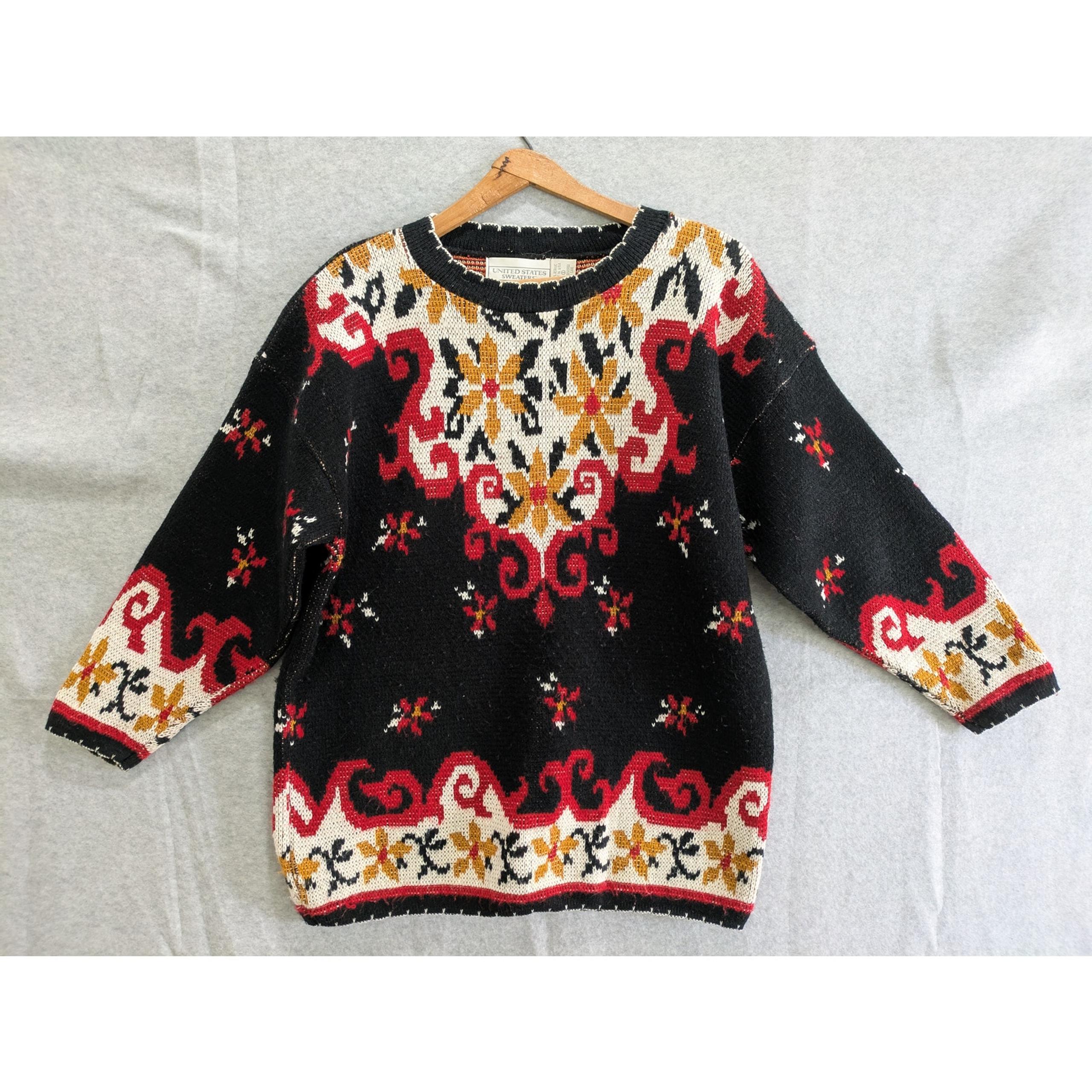 Vintage United States Sweaters Womens Small Black Floral Knitted Sweater Paisley