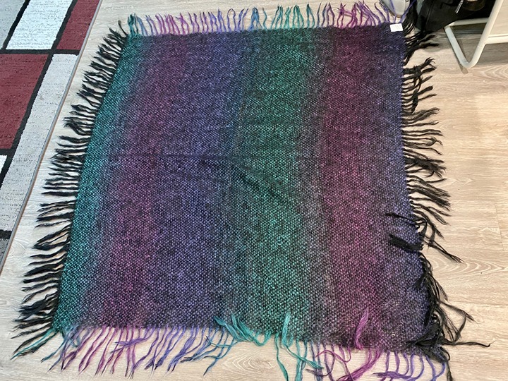 New Mohair Handknit Quebec Canada Scarf Shawl Wrap Throw 45 X48 + 5 Fringes