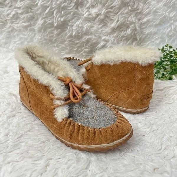 SOREL Women’s Out n About Moc Elk Suede Winter Flat Ankle Boots sz 6