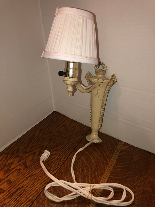 Vintage Antique Metal Wall Mount Electric Single Light Sconce Lamp-Rewired-Works