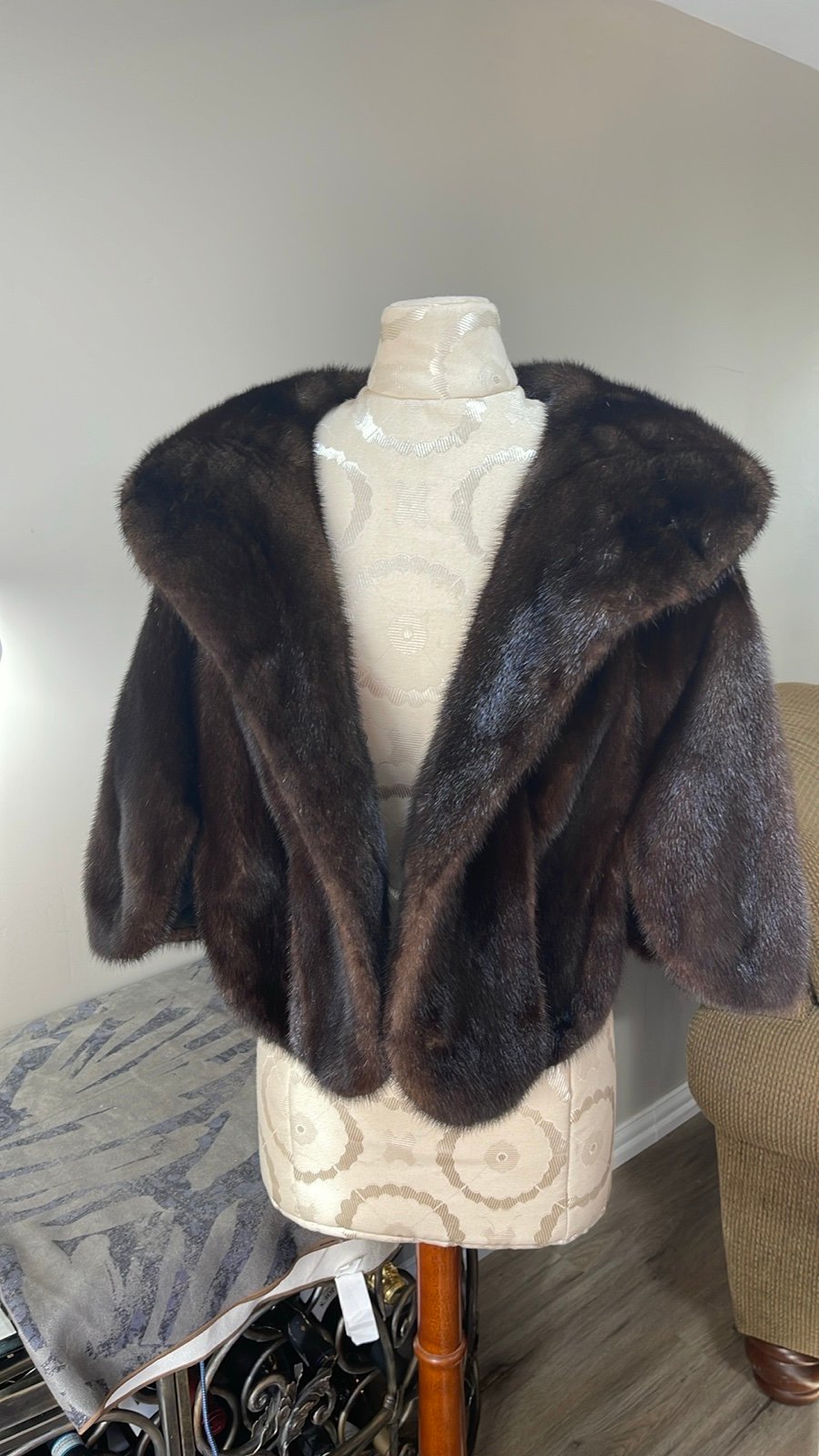 Vintage Joseph Zable Black Diamond Mink Stole