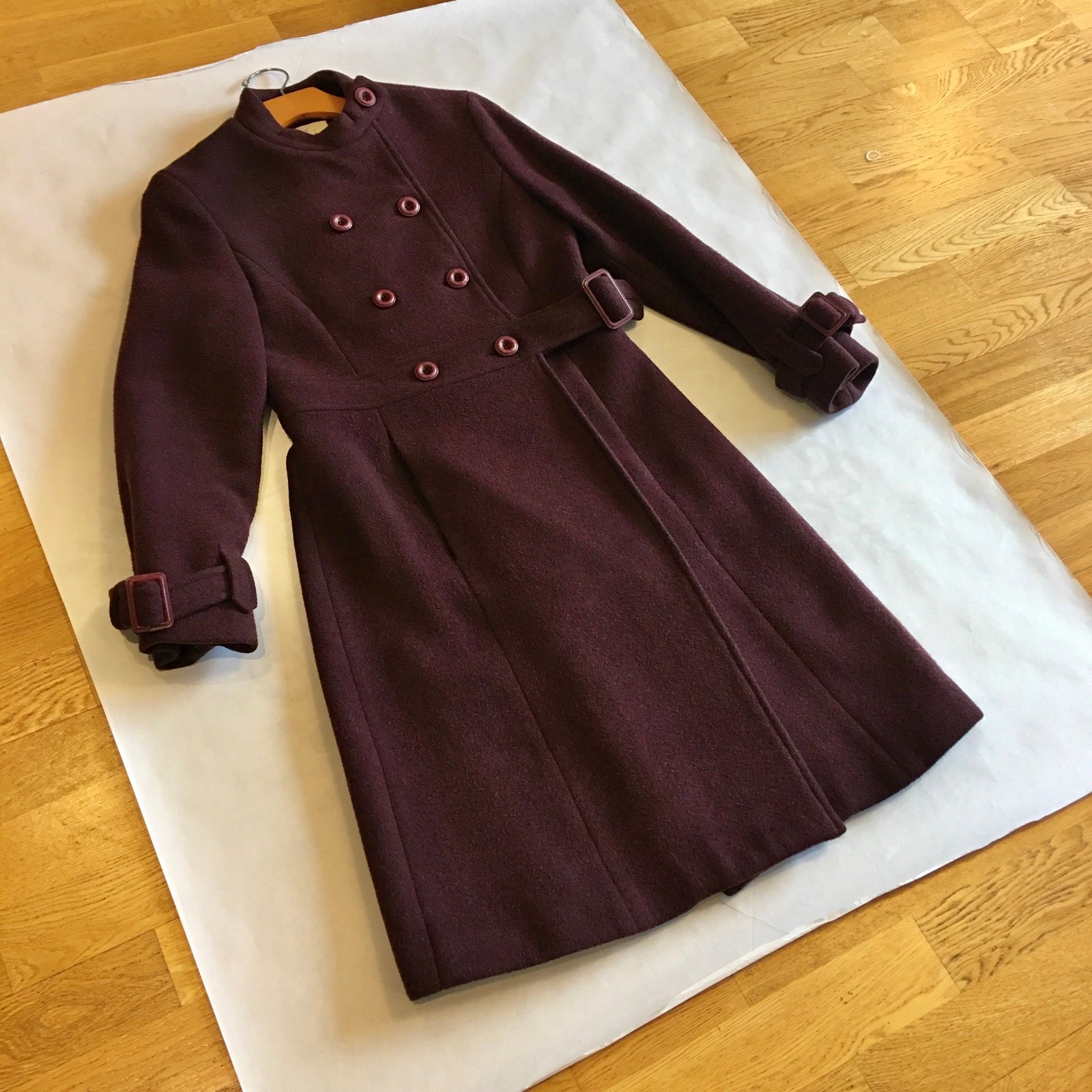 Double-breasted long wool coat