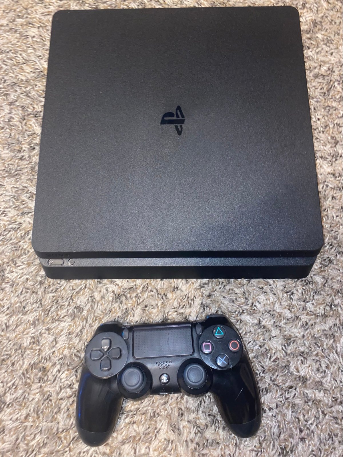 PS4 slim
