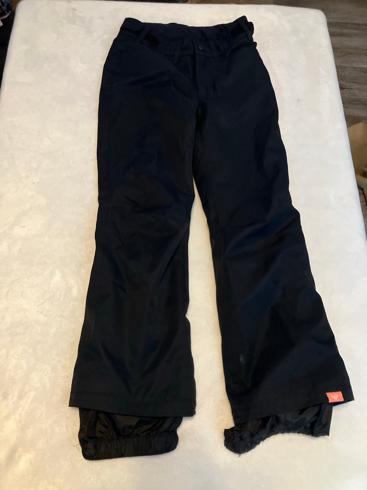 Black Roxy snowpants
