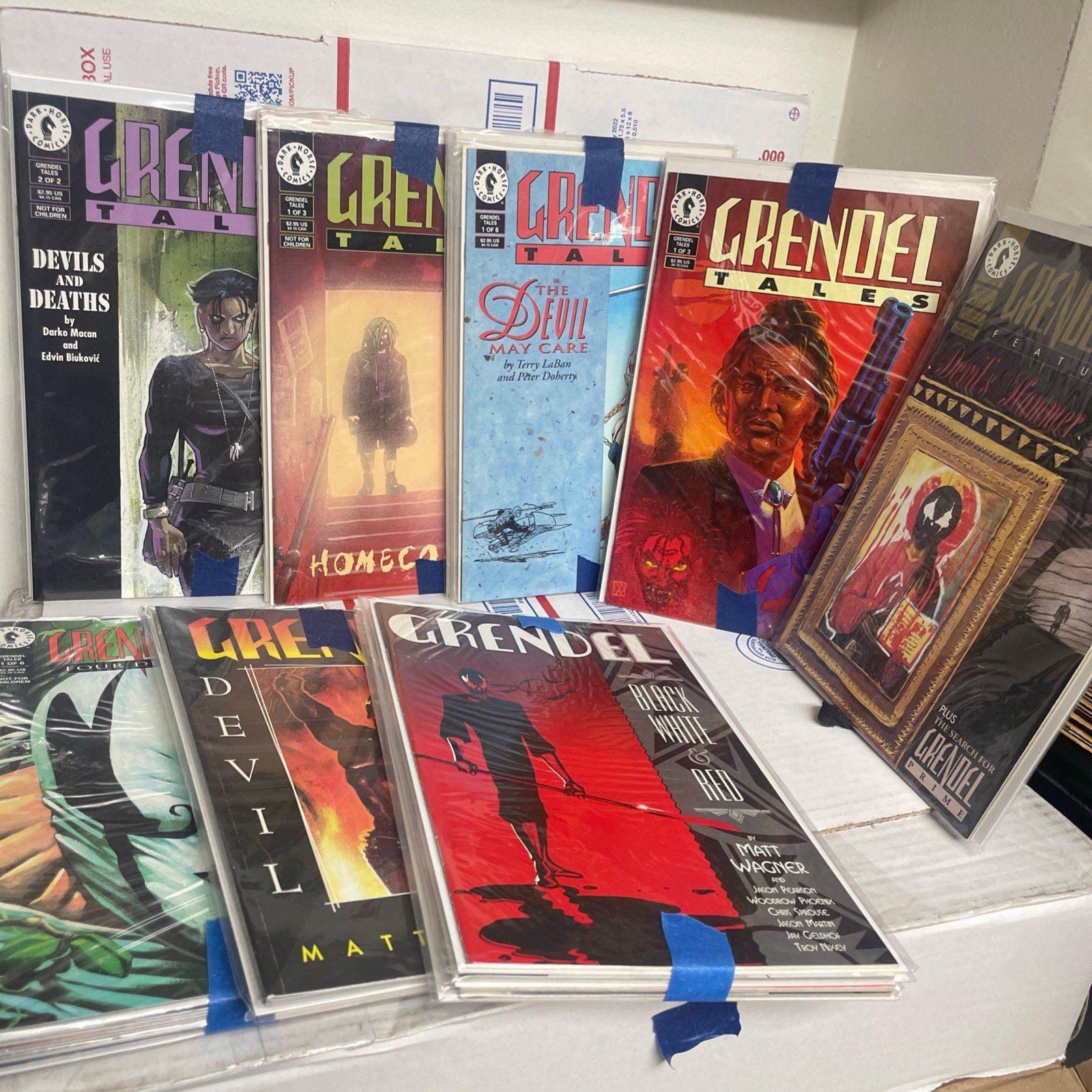 Dark Horse Comics Grendel Lot of (29) Comics (8) Complete Sets  Grendel