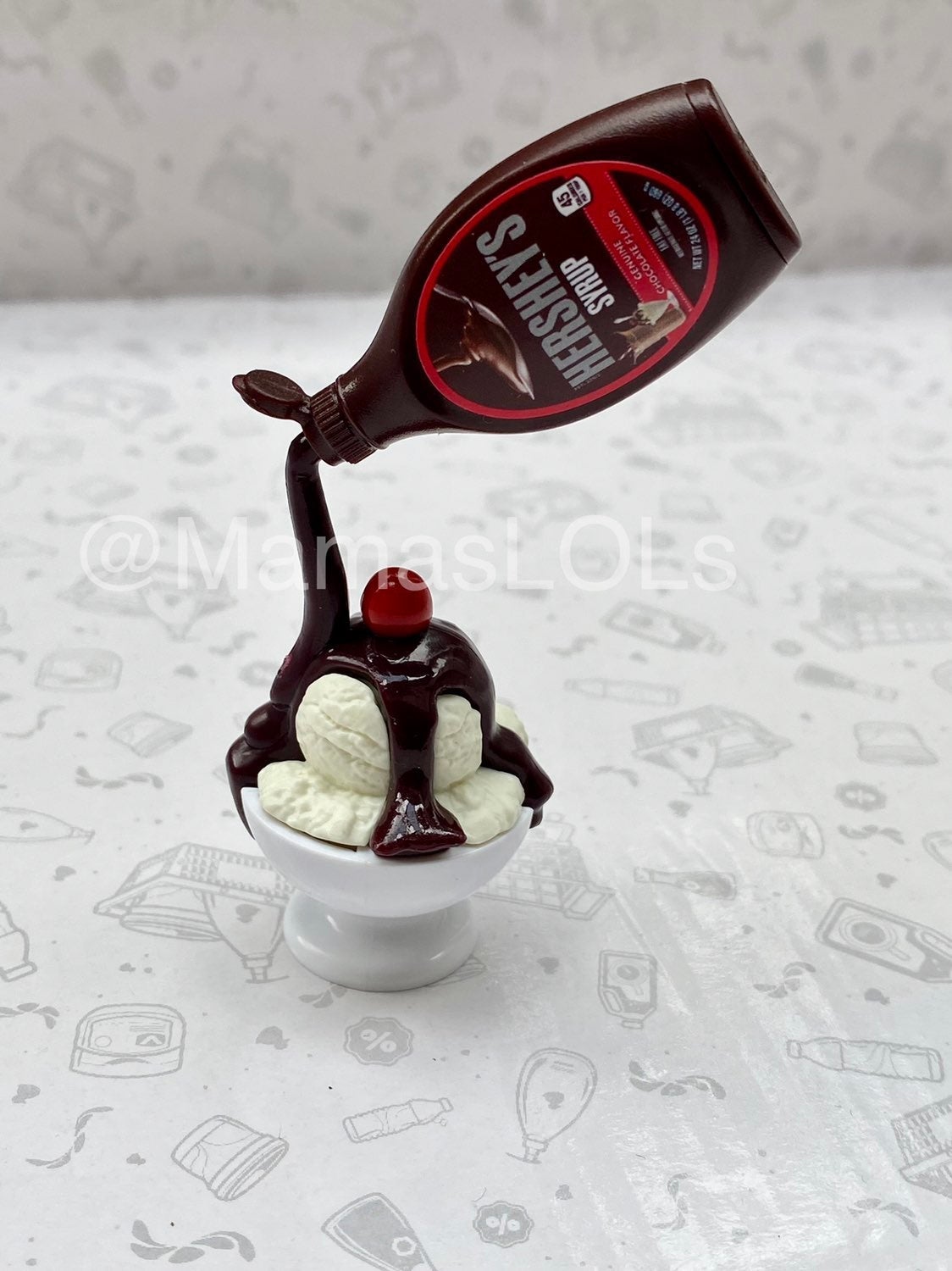 Mini Brands FROZEN MOMENTS HERSHEY'S ICE CREAM - UK EXCLUSIVE Series 2 Wave 2