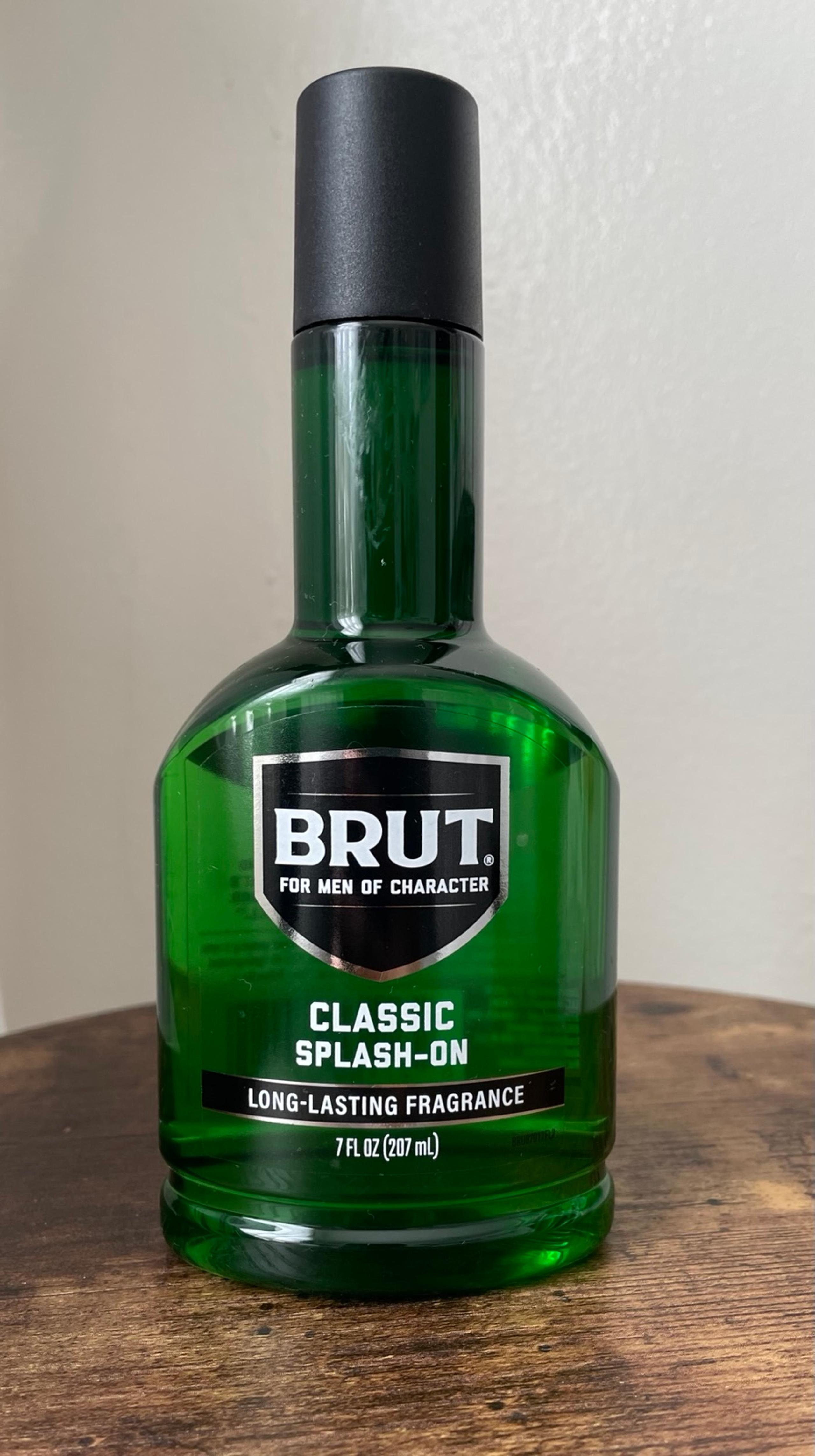 Brut Classic Splash-On Men's Long Lasting Fragrance Aftershave 7 Fl Oz