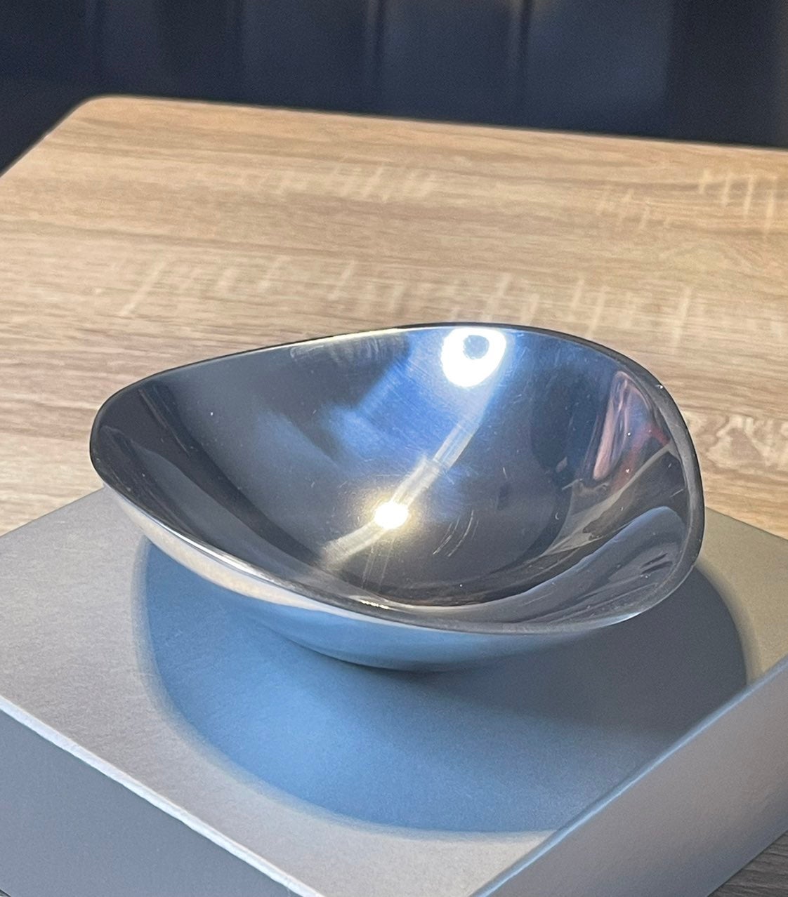 Nambe Ware serving piece 579