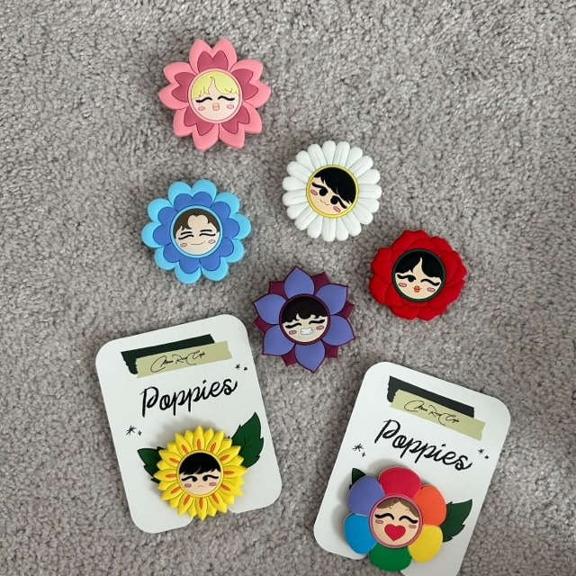 BTS Flower Popsockets