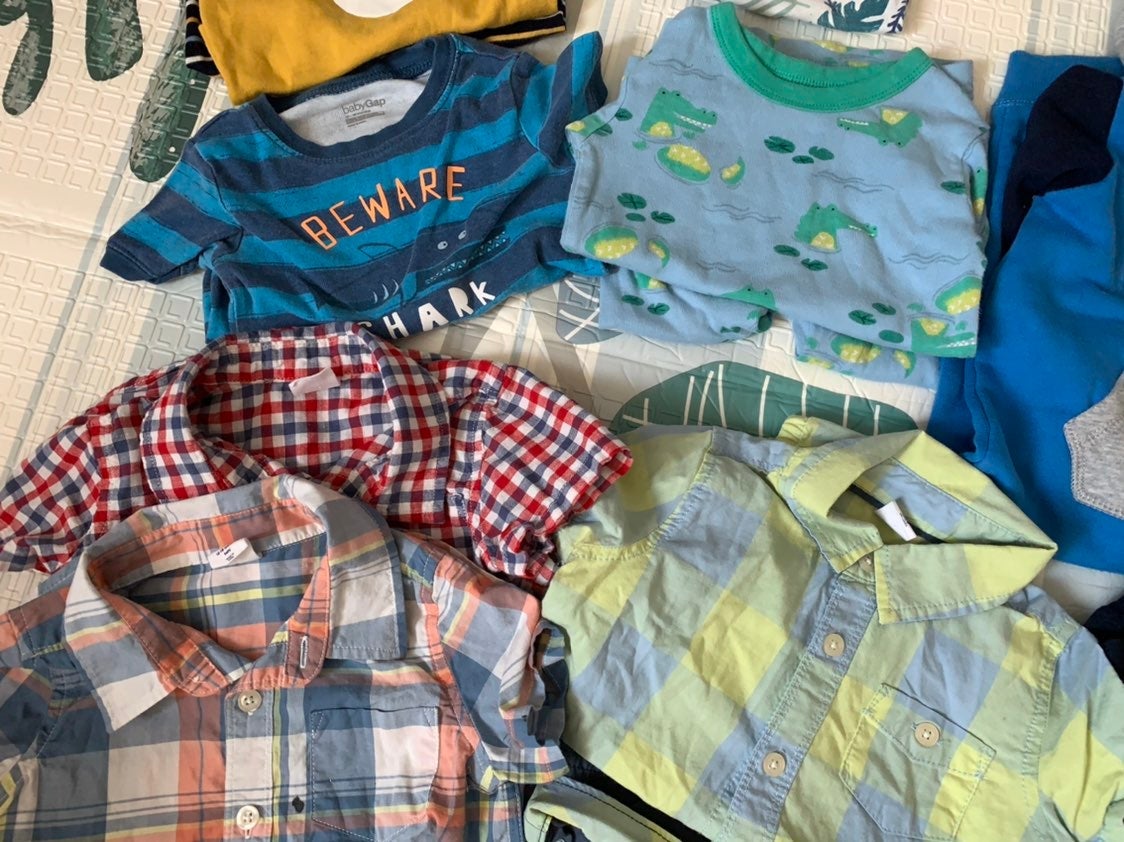 BabyGap boy Bundle 20 pc 18-24m