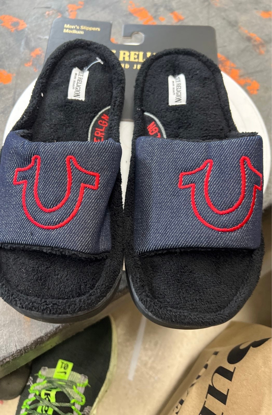 True religion slippers