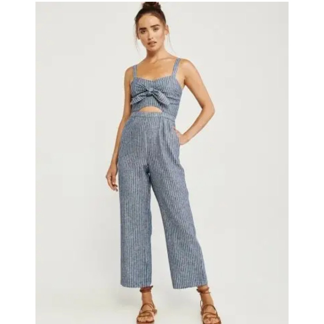Abercrombie & Fitch linen blend front cut out cropped wide leg jumpsuit size s