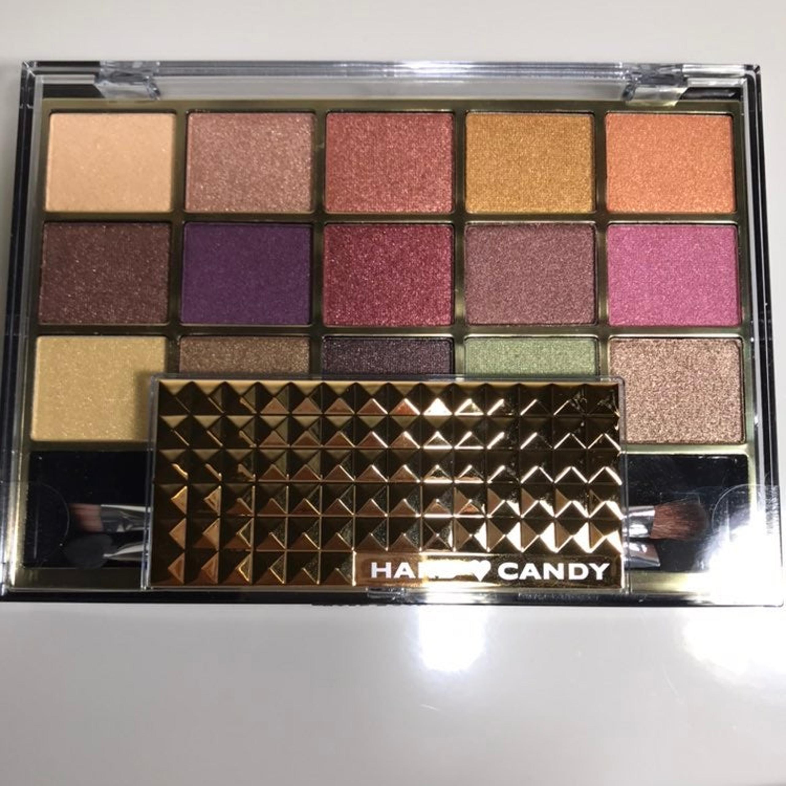 Hard Candy Pro Eyeshadow Palette