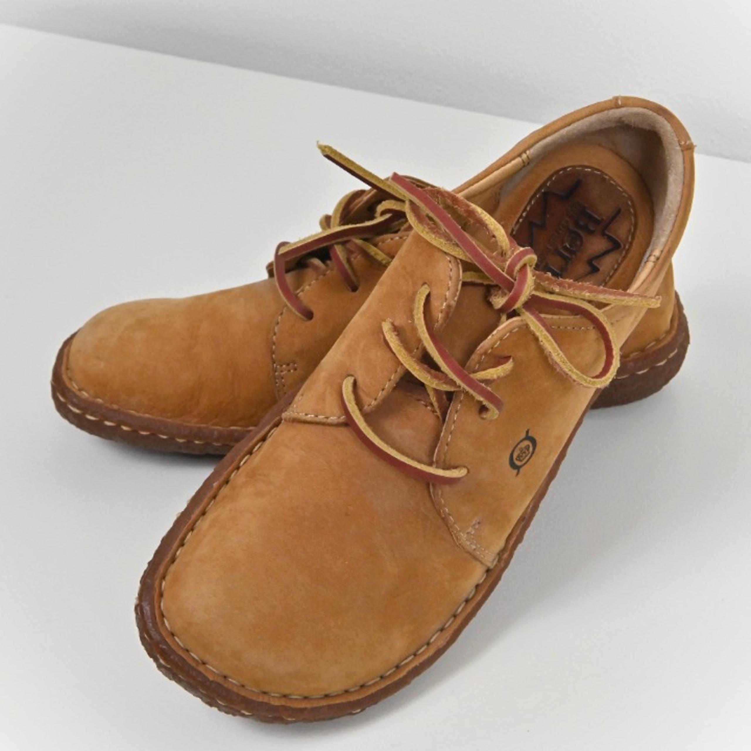 Born Nubuck Leather Lace Up Handmade Driving Gum Sole Brown Oxfords US6.5M EU37