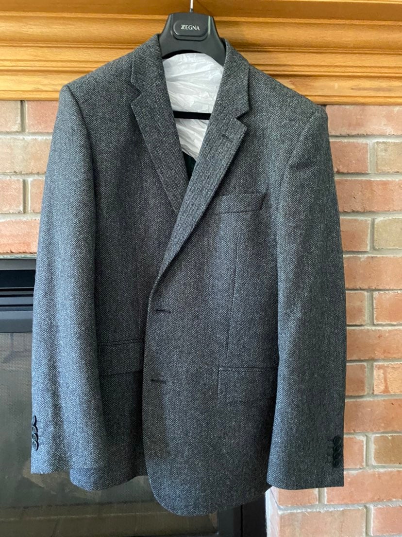 70% off brand new Gray Suit