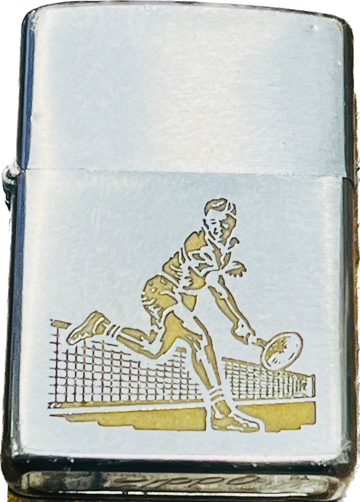Vintage 1974 Zippo Yellow art Tennis lighter