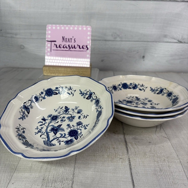 Hankook Korea SEINE Blue Onion Design Scalloped Blue Flowers Cereal Bowls Set 4
