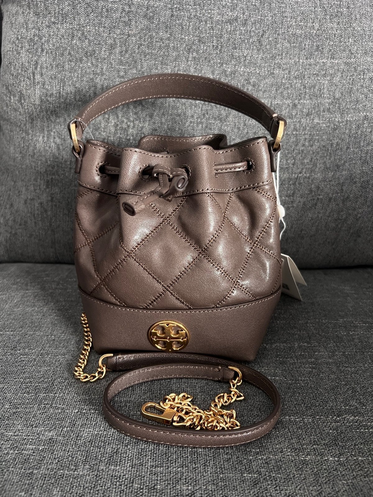 Tory burch willa mini bucket bag