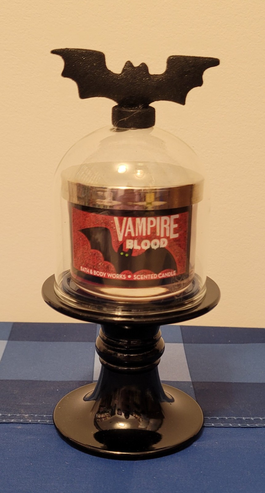 RARE HTF Bath & Body Works Mini Halloween Bat Glass Cloche w/ Mini Vampire Blood