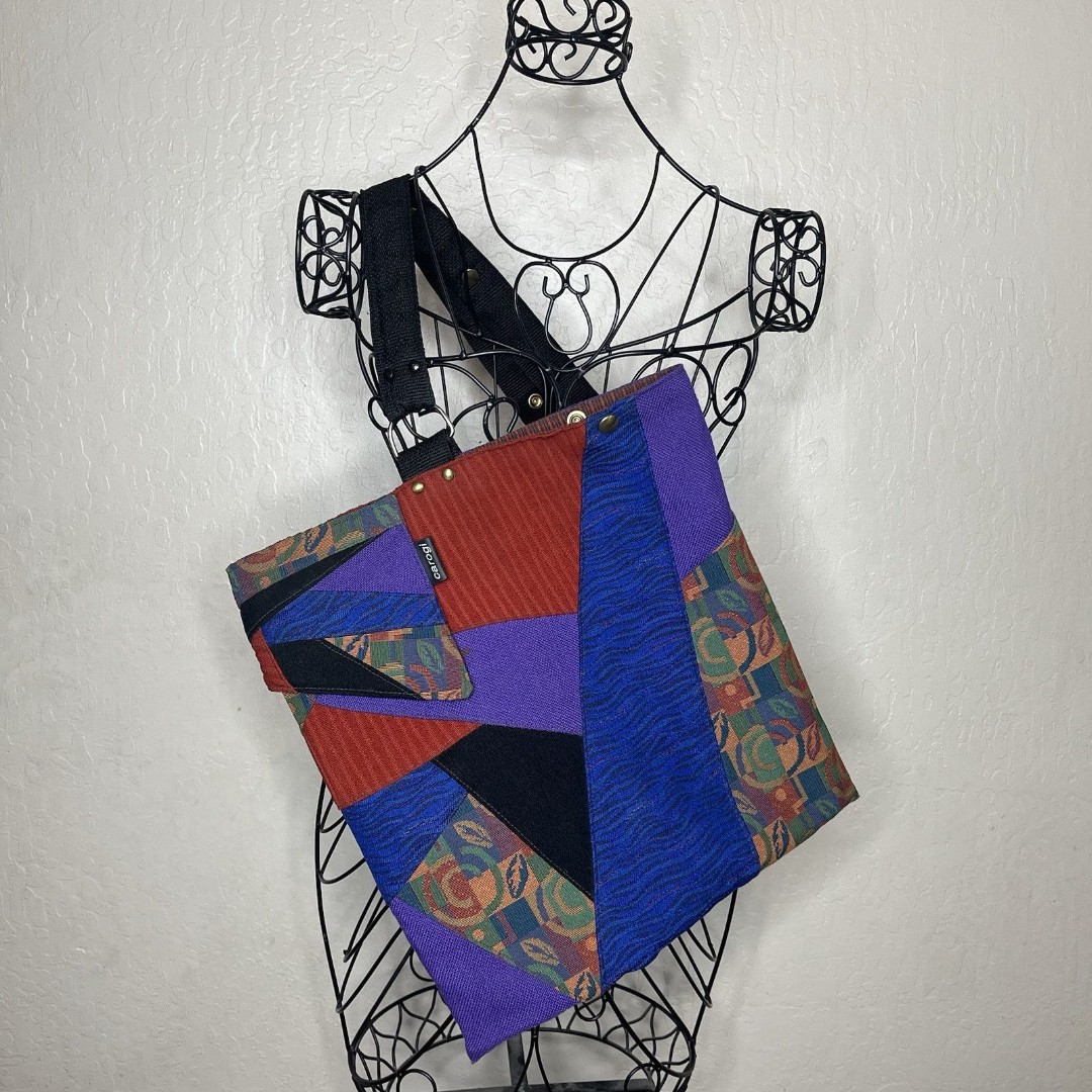 Carogi 4 Way Convertible Pocket Art Purple Tapestry Bag Backpack