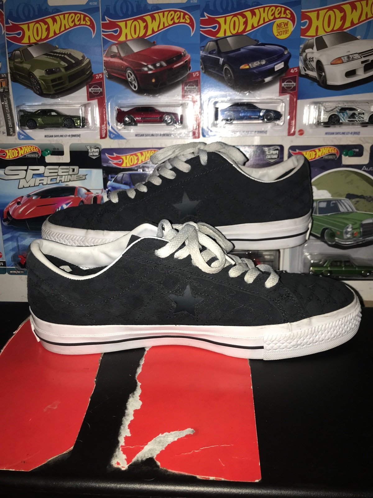 Converse Cons Black and white like new