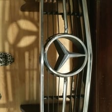 Mercedes Grill