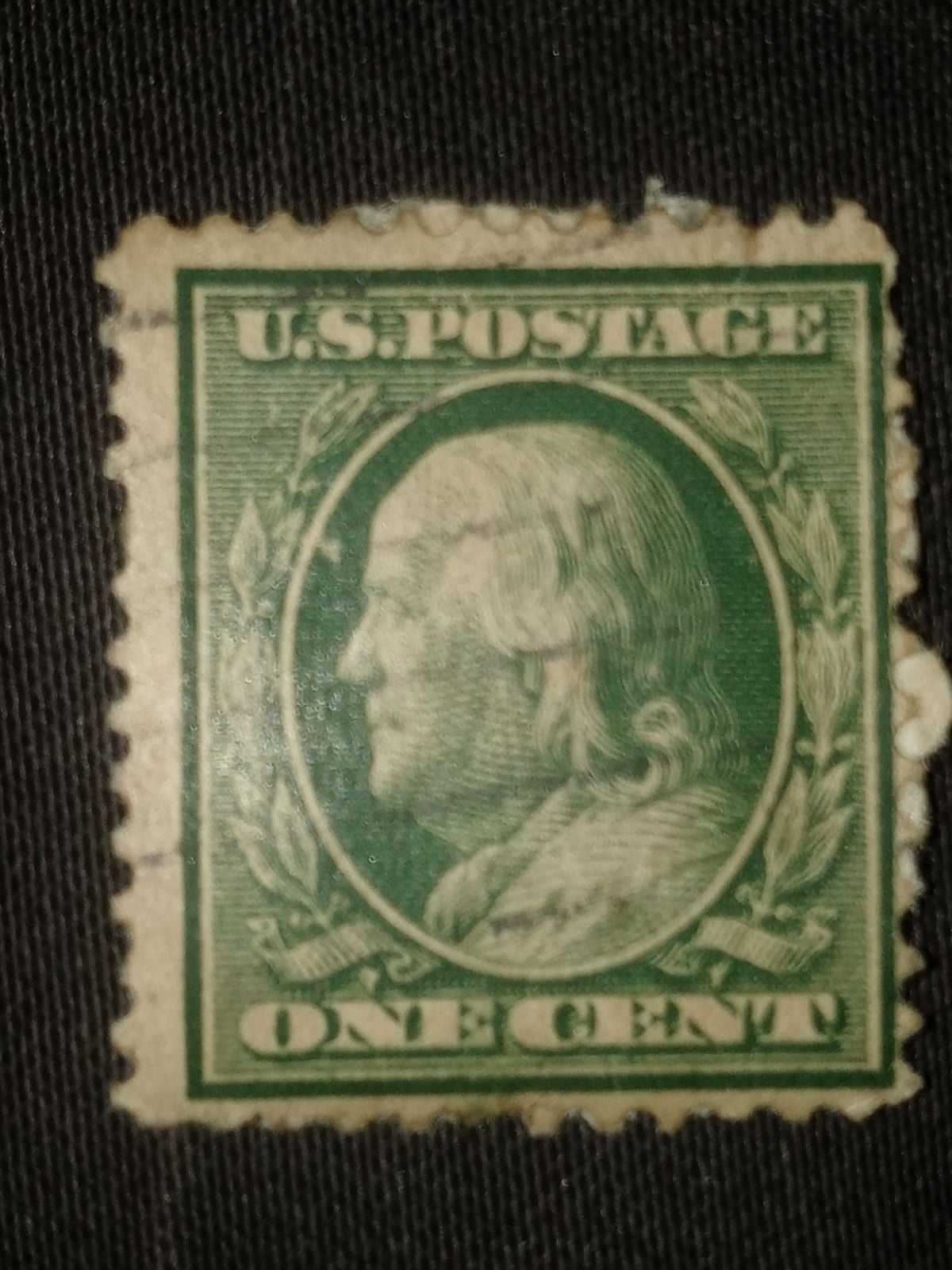 1 cent Benjamin Franklin stamp