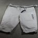 NWT Gloria Vanderbilt All Around Slimming Effect Cream Colored Capri Pants