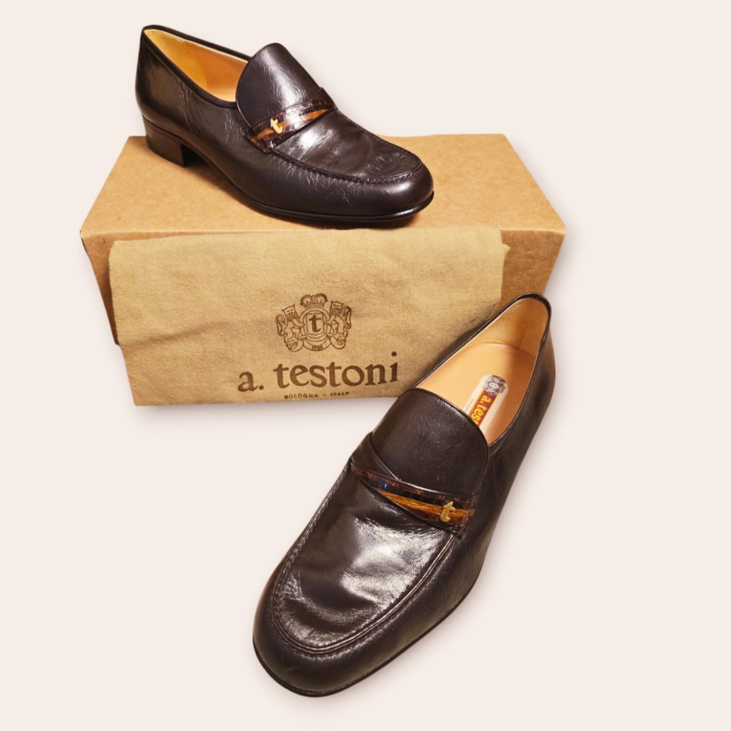 A. Testoni - men's brown vintage leather loafers size 9.5