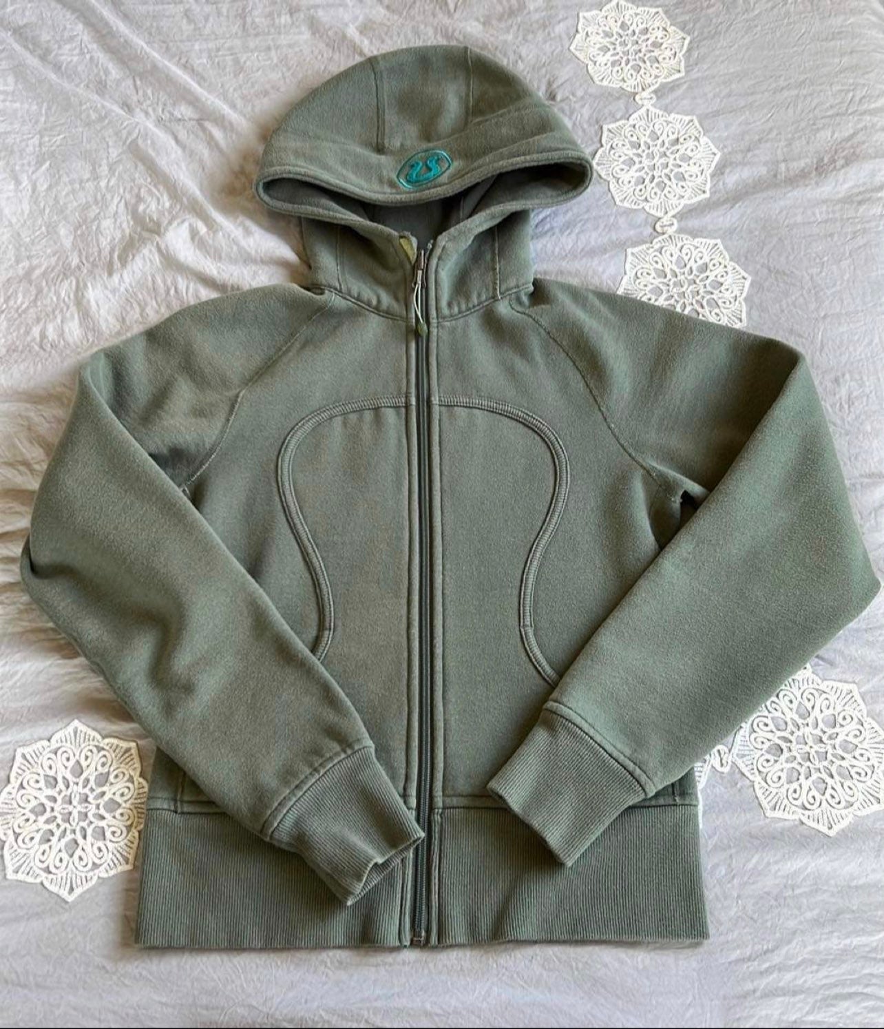 Lululemon Scuba Zip Up