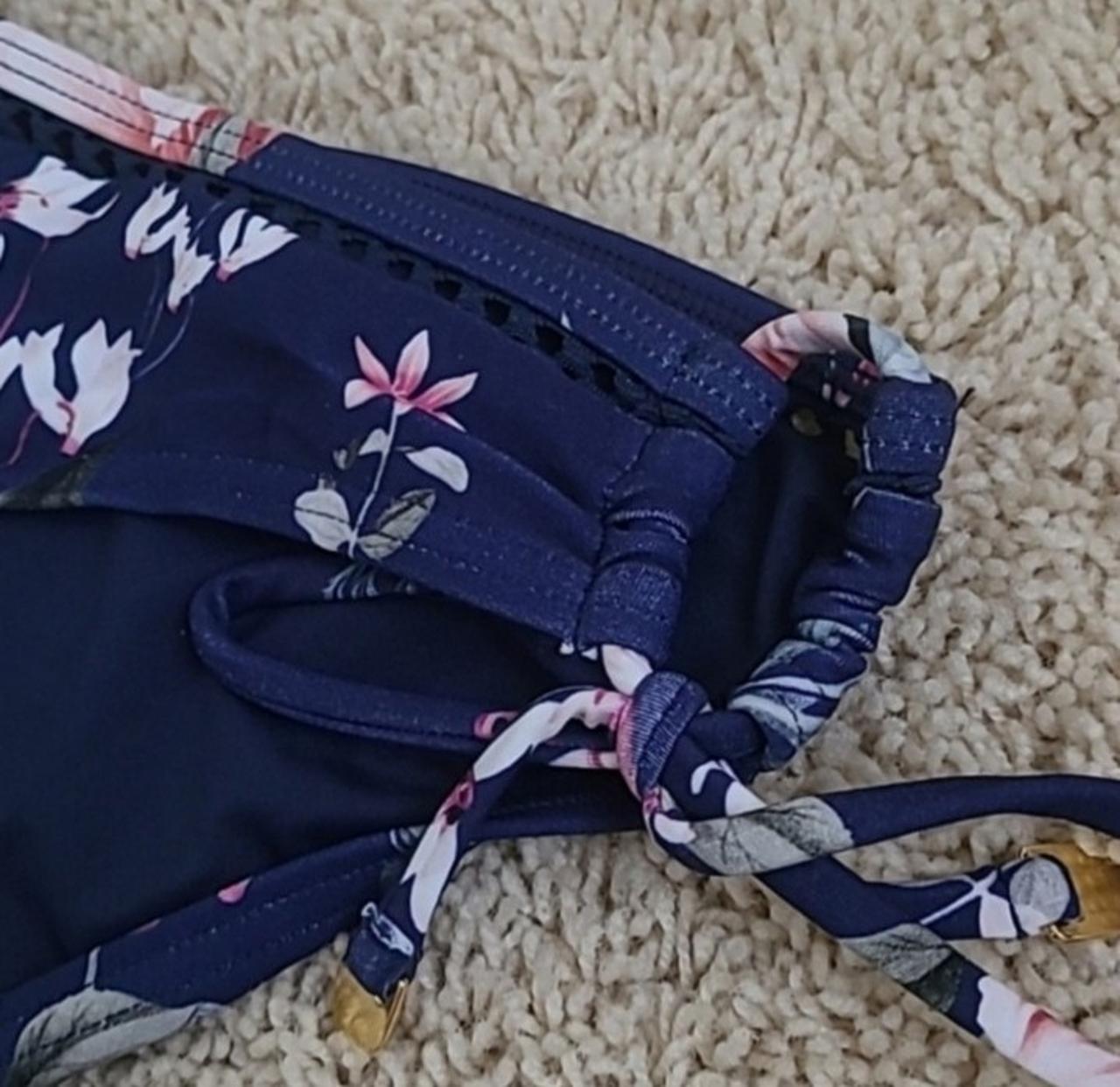 item photo #4